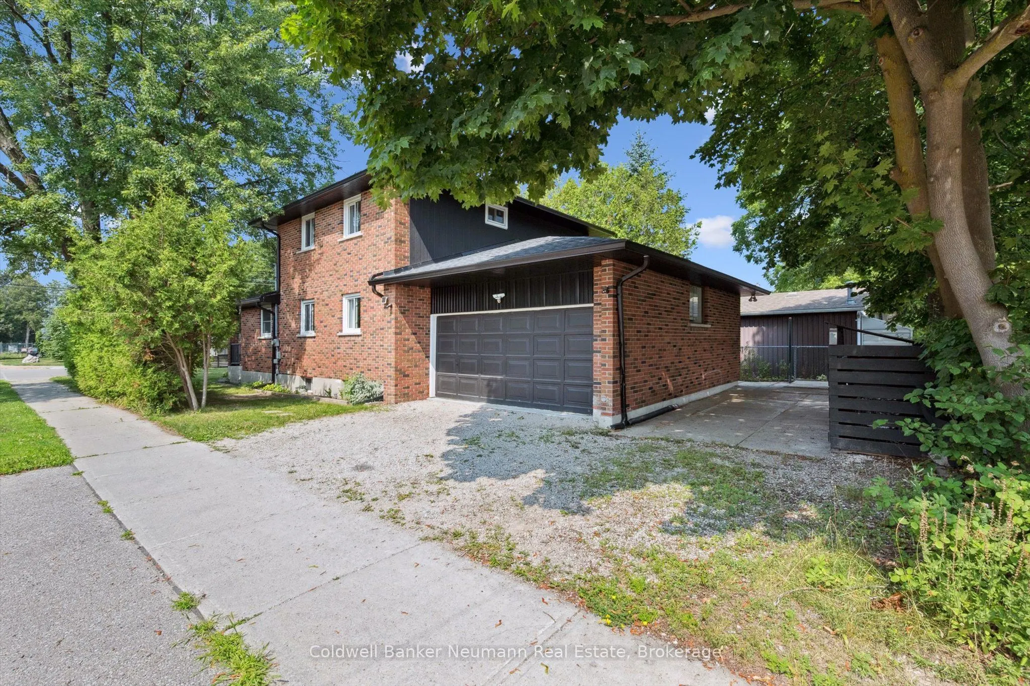 251 Metcalfe Street