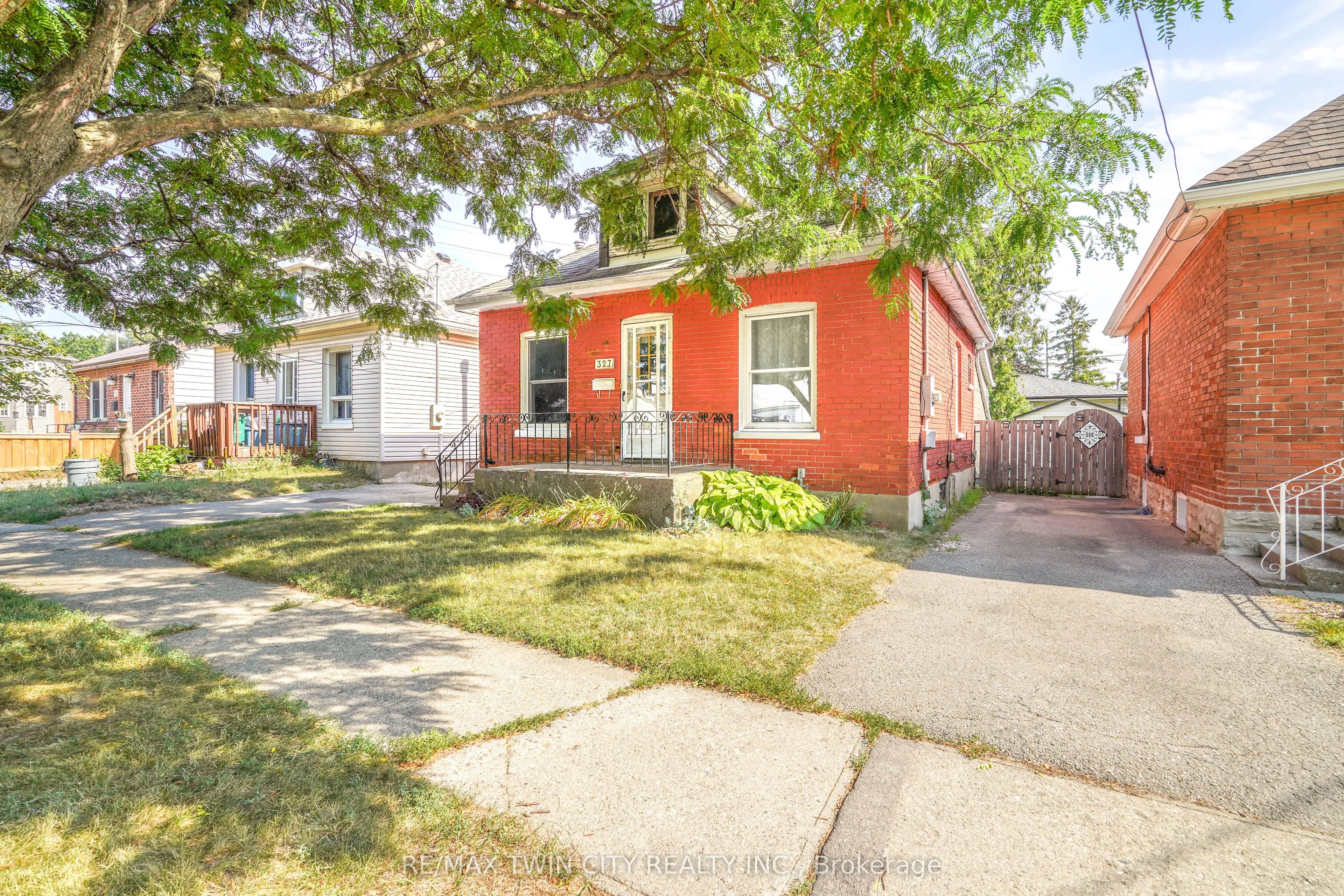 327 Sheridan Street
