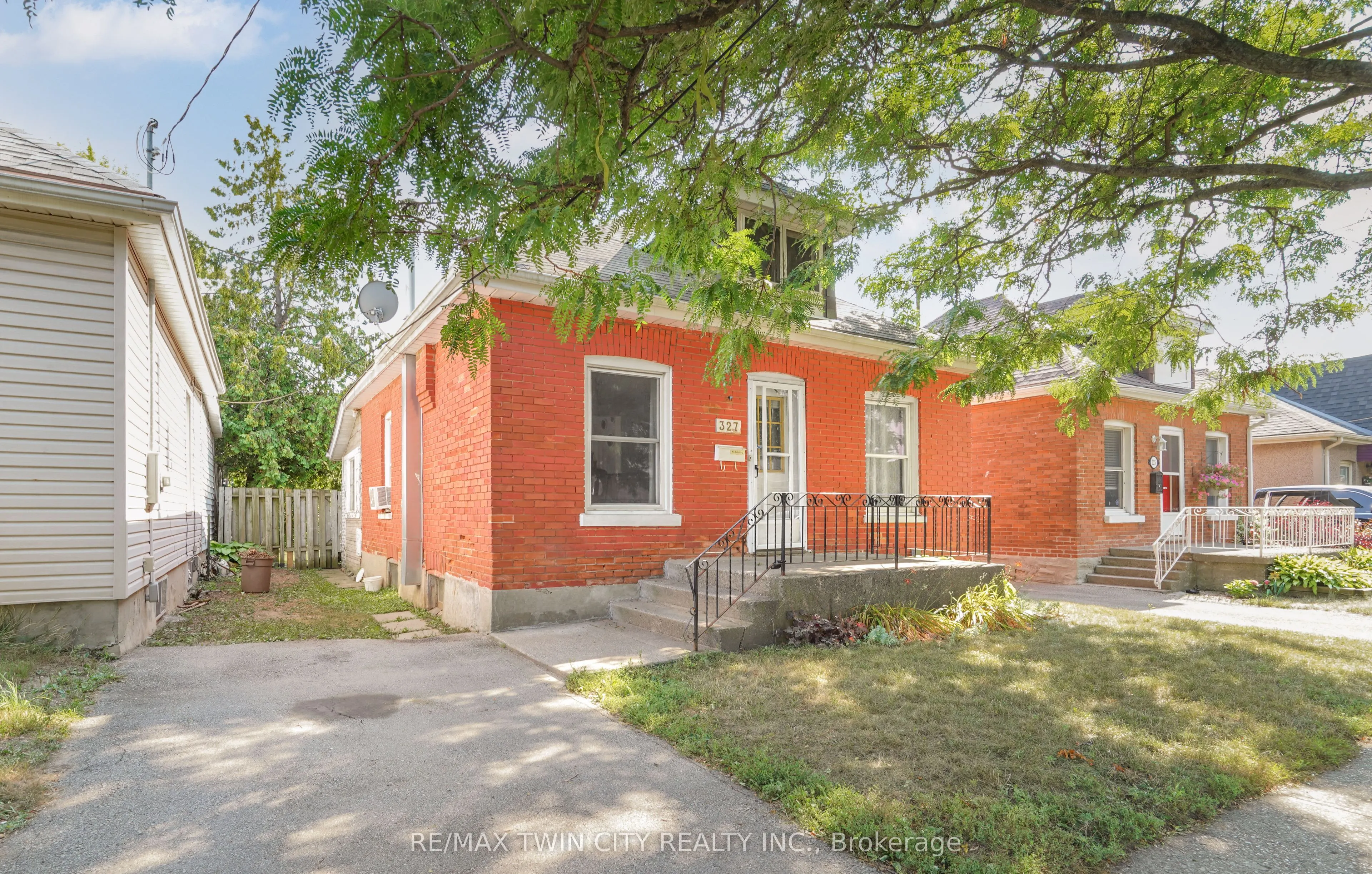 327 Sheridan Street