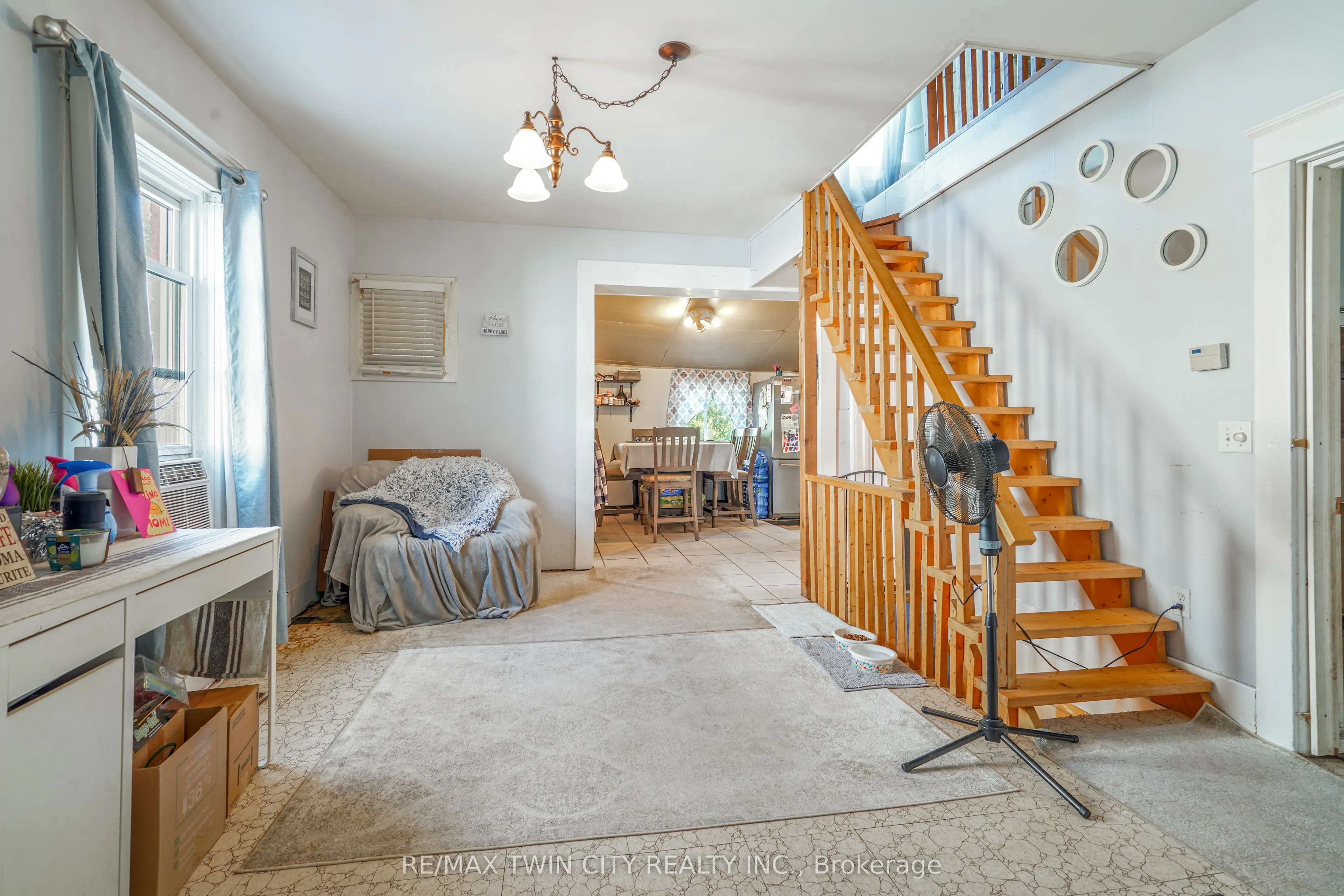 327 Sheridan Street