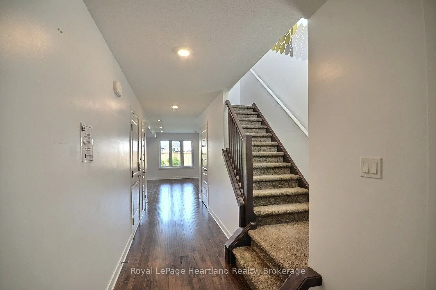371 BEECH Street
