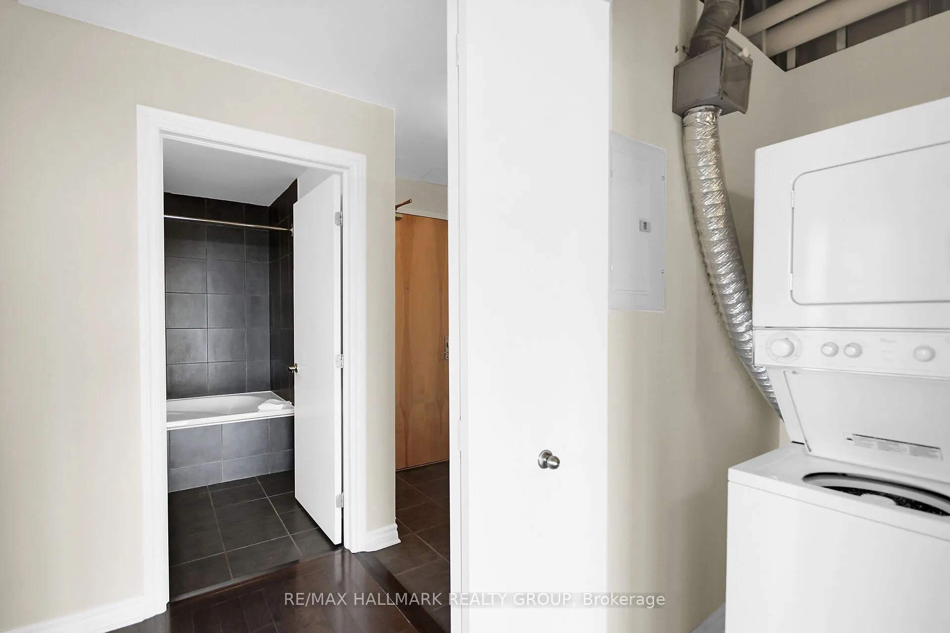 250 Lett Street, #1306