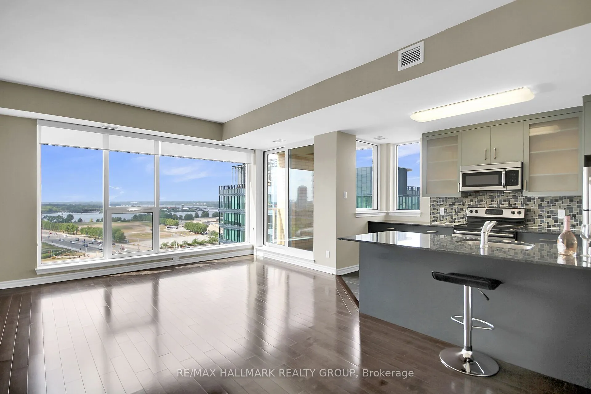 250 Lett Street, #1306