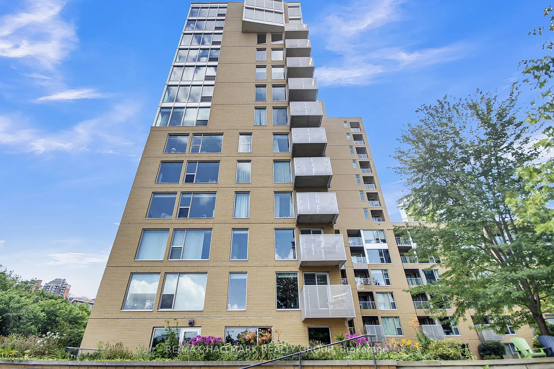 250 Lett Street, #1306