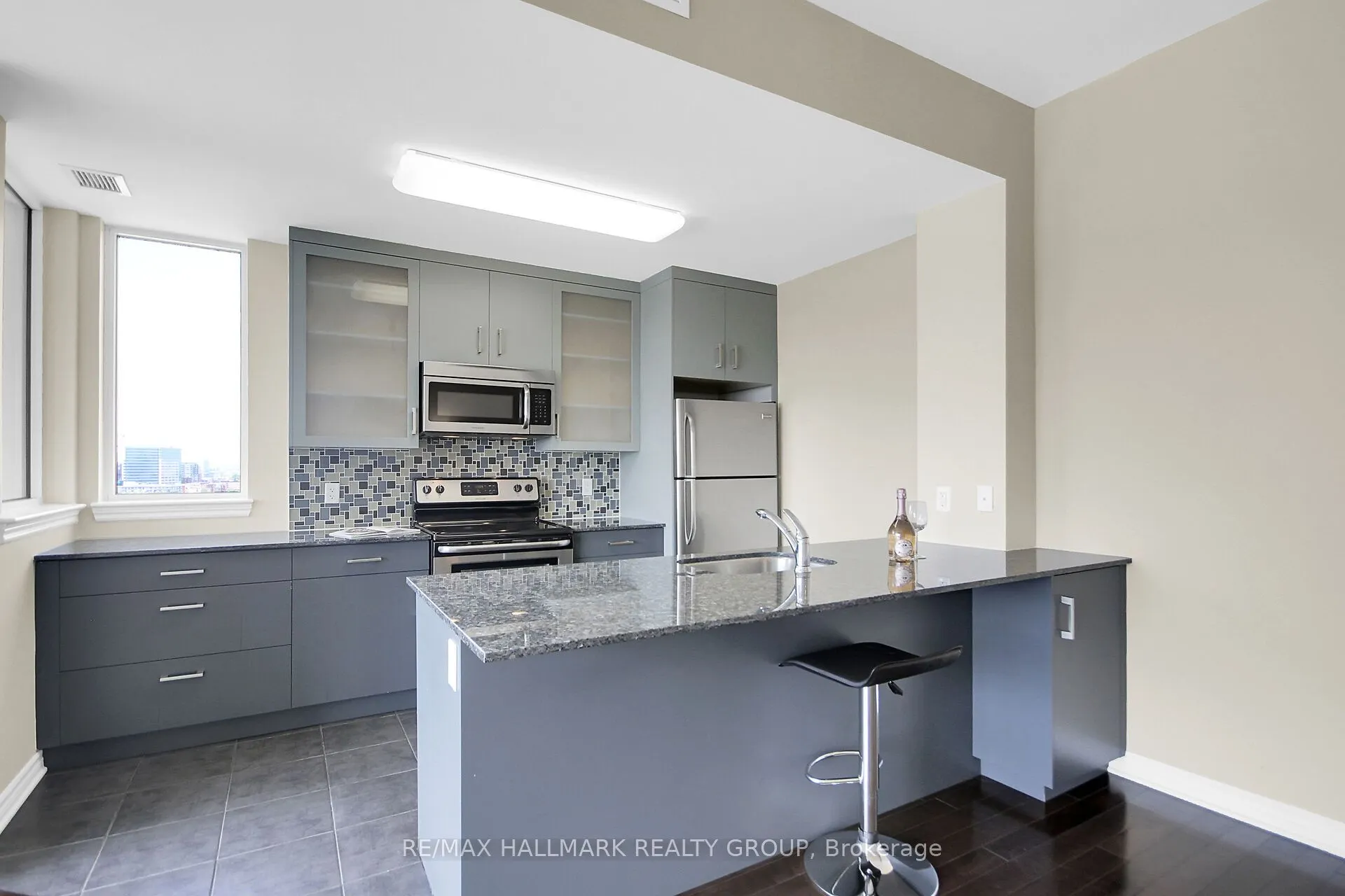 250 Lett Street, #1306