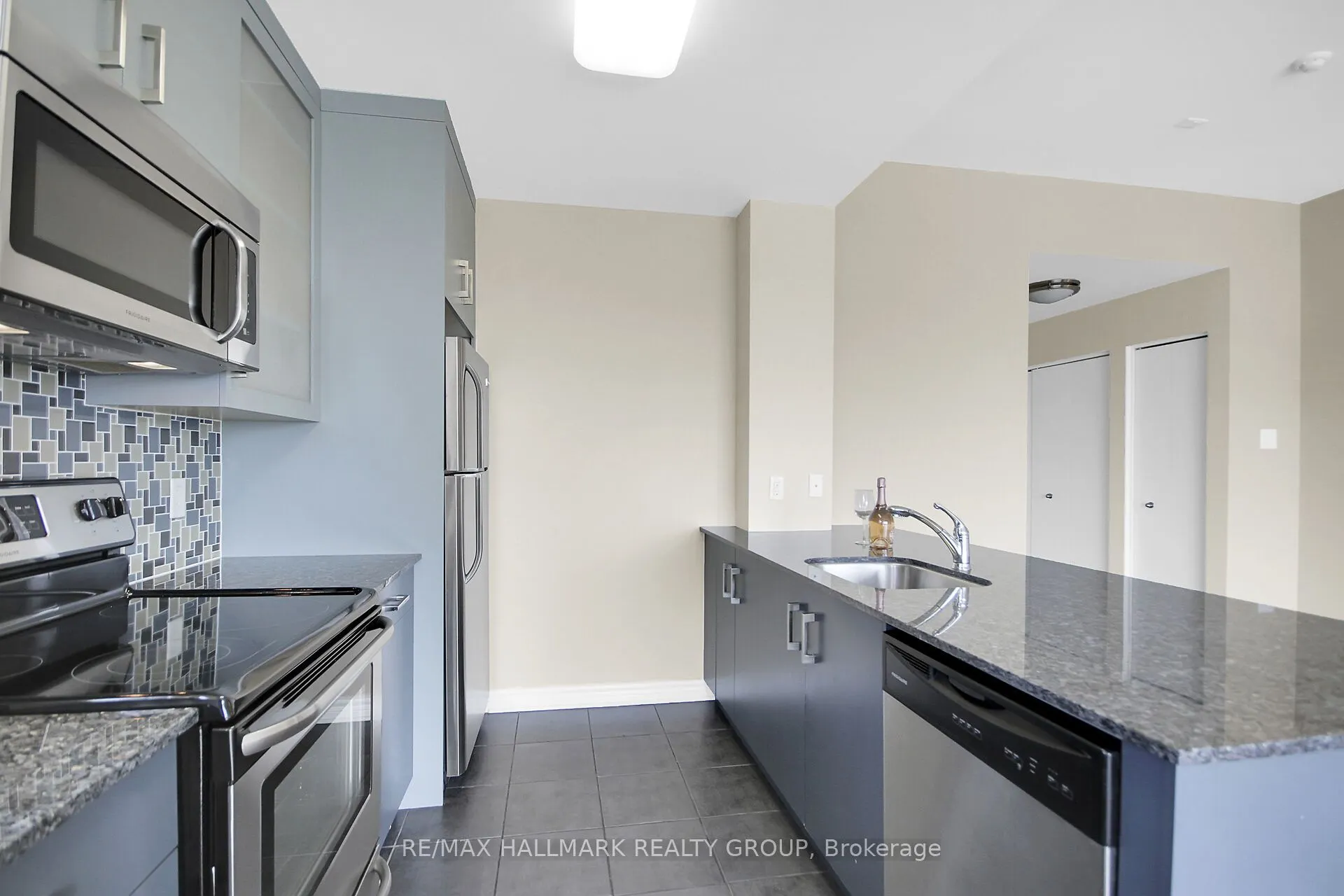 250 Lett Street, #1306