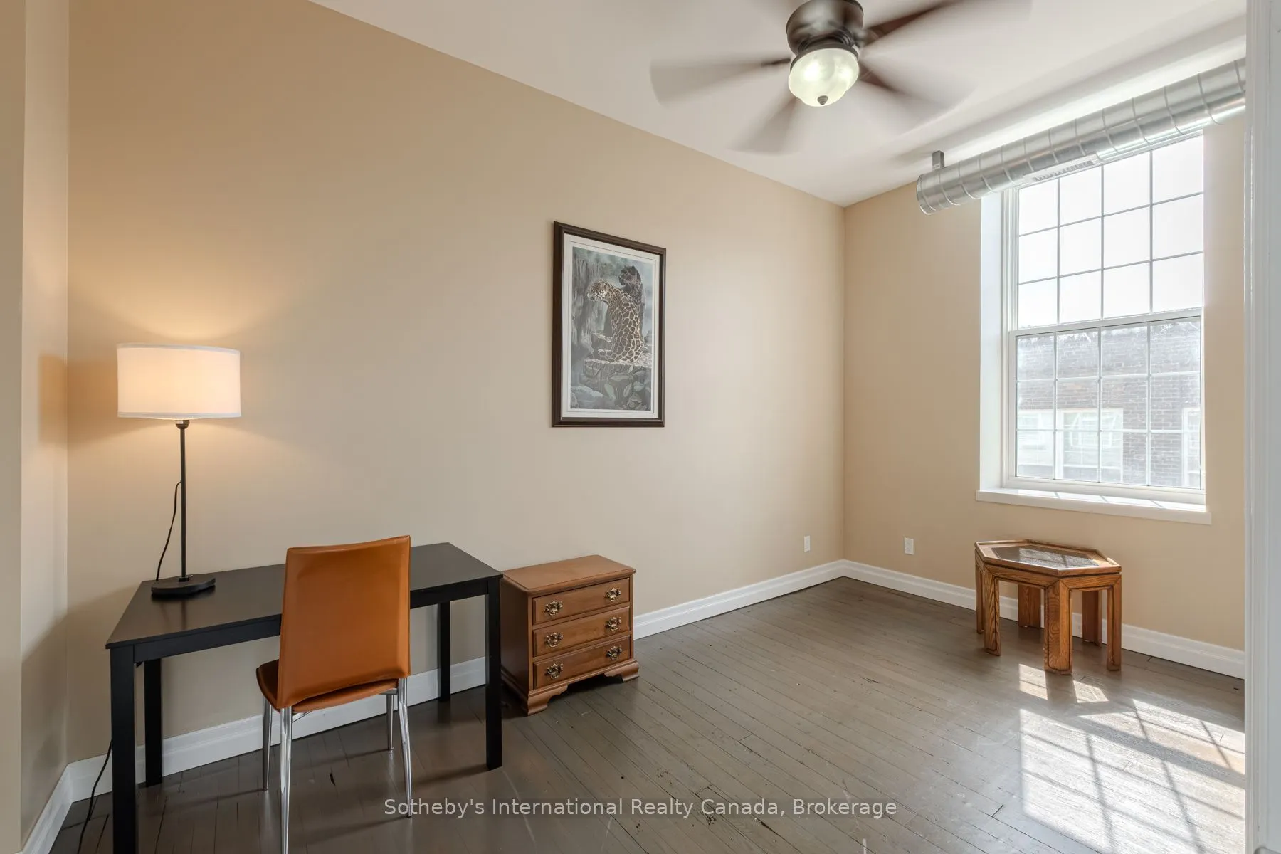 140 West River Street, #402