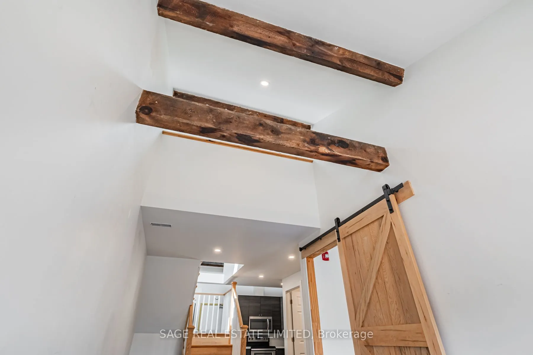 14 Cross Street, #2