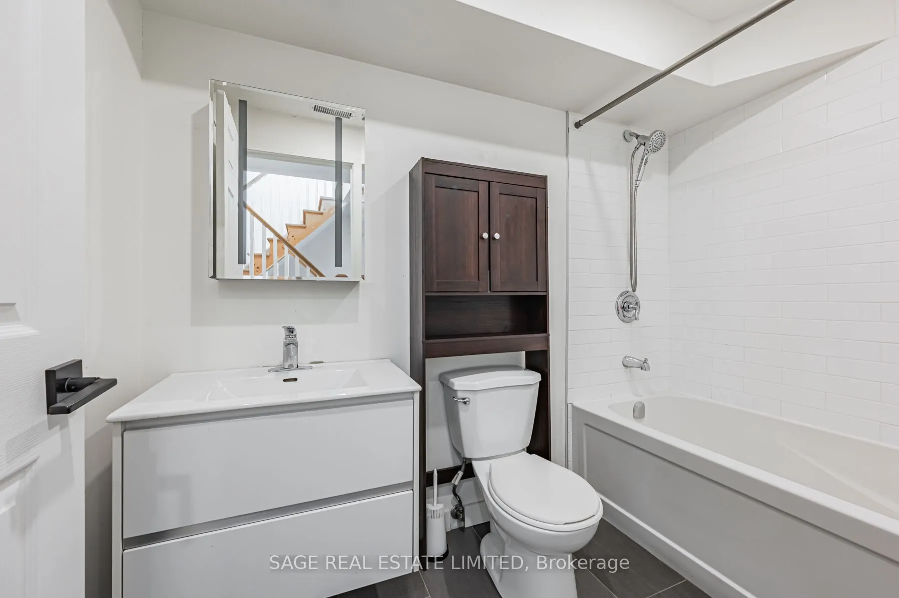 14 Cross Street, #2