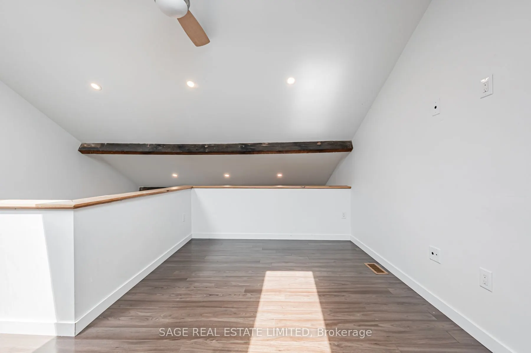 14 Cross Street, #2