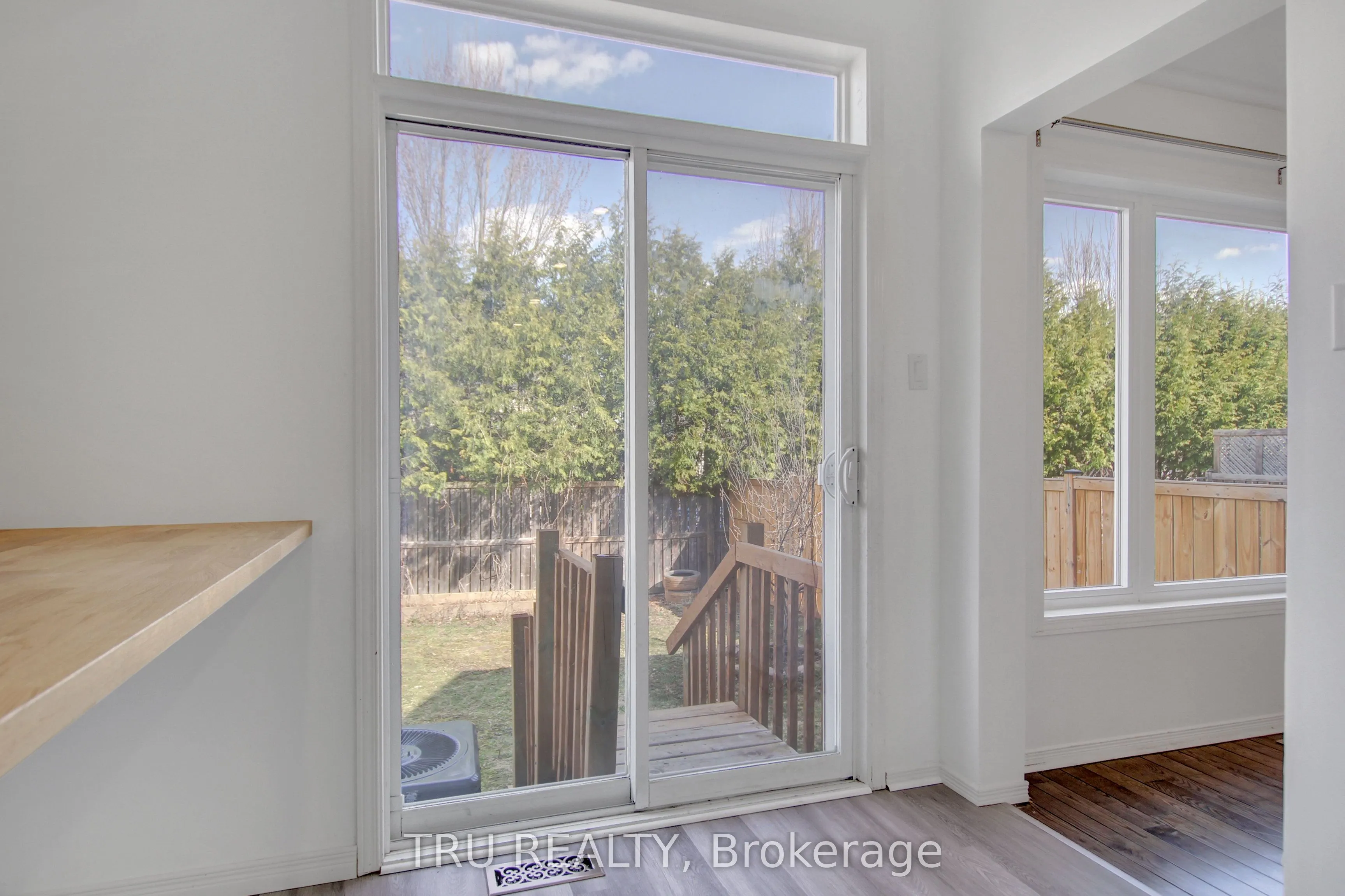133 Kinross Private