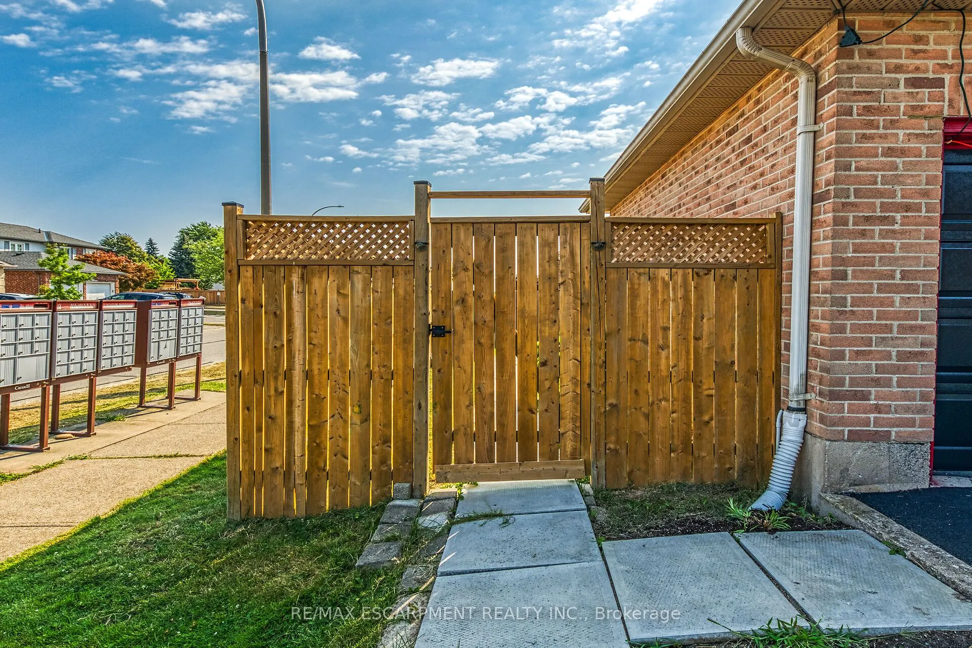 4473 CHRISTOPHER Court
