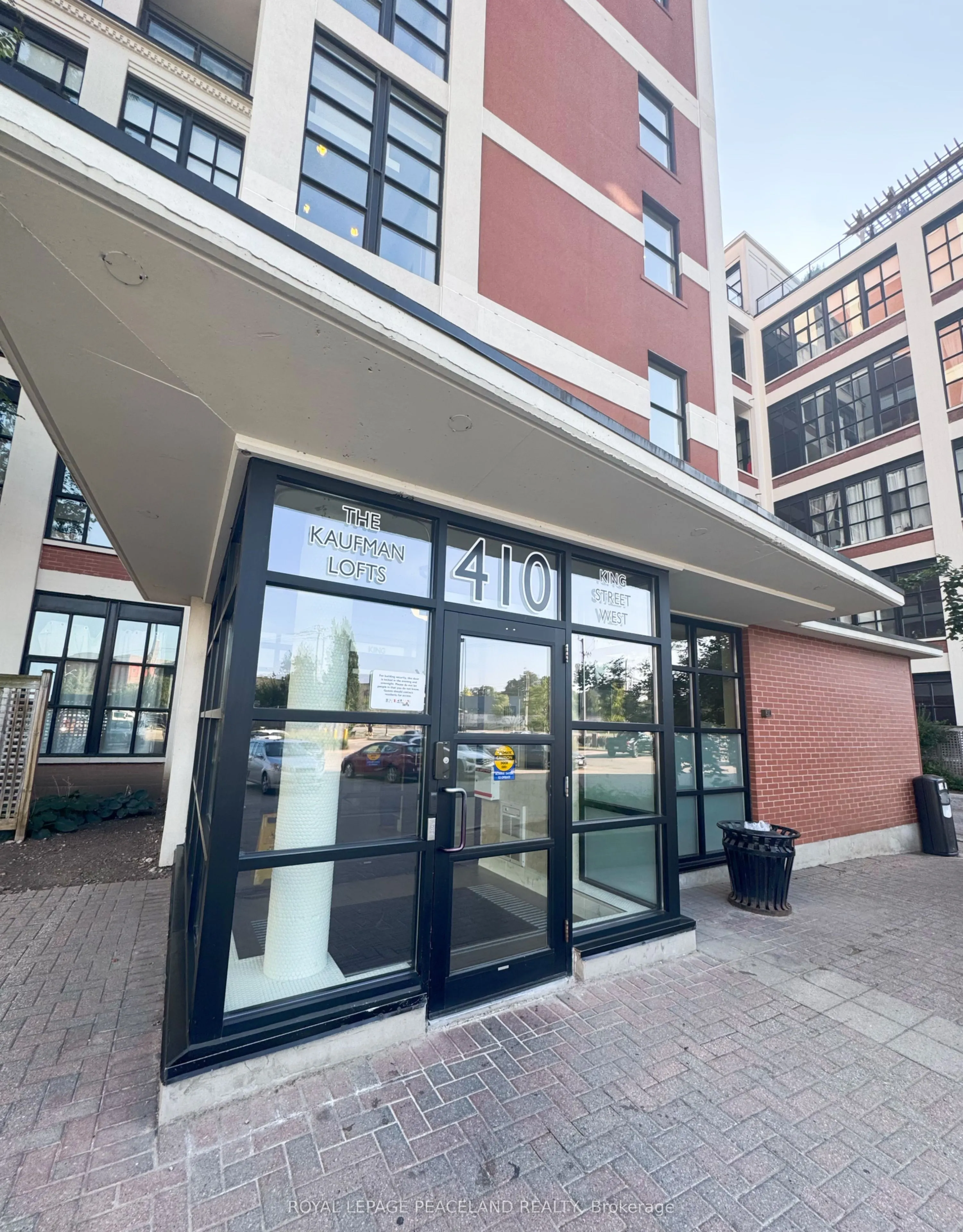 410 King Street W, #418