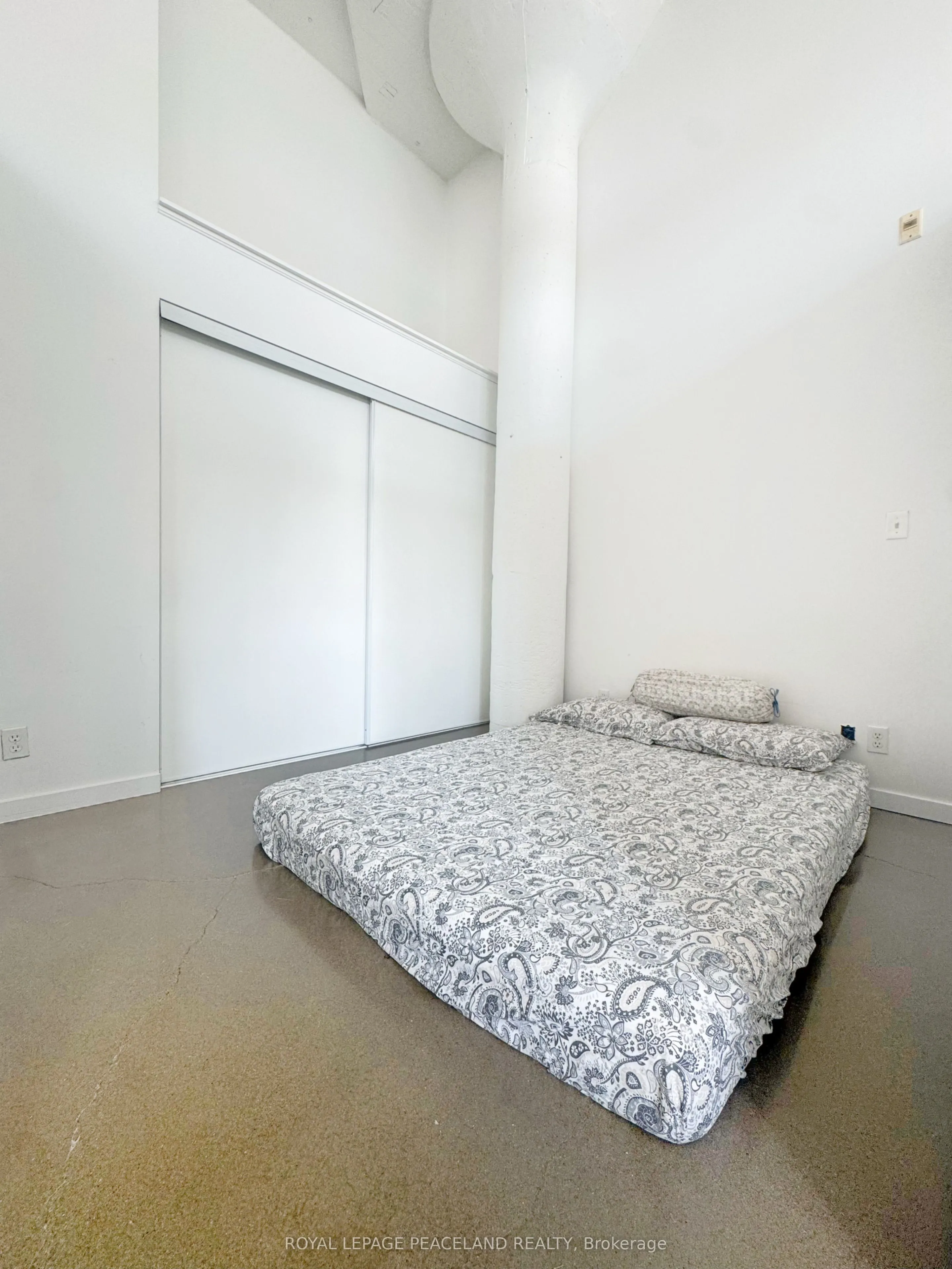 410 King Street W, #418