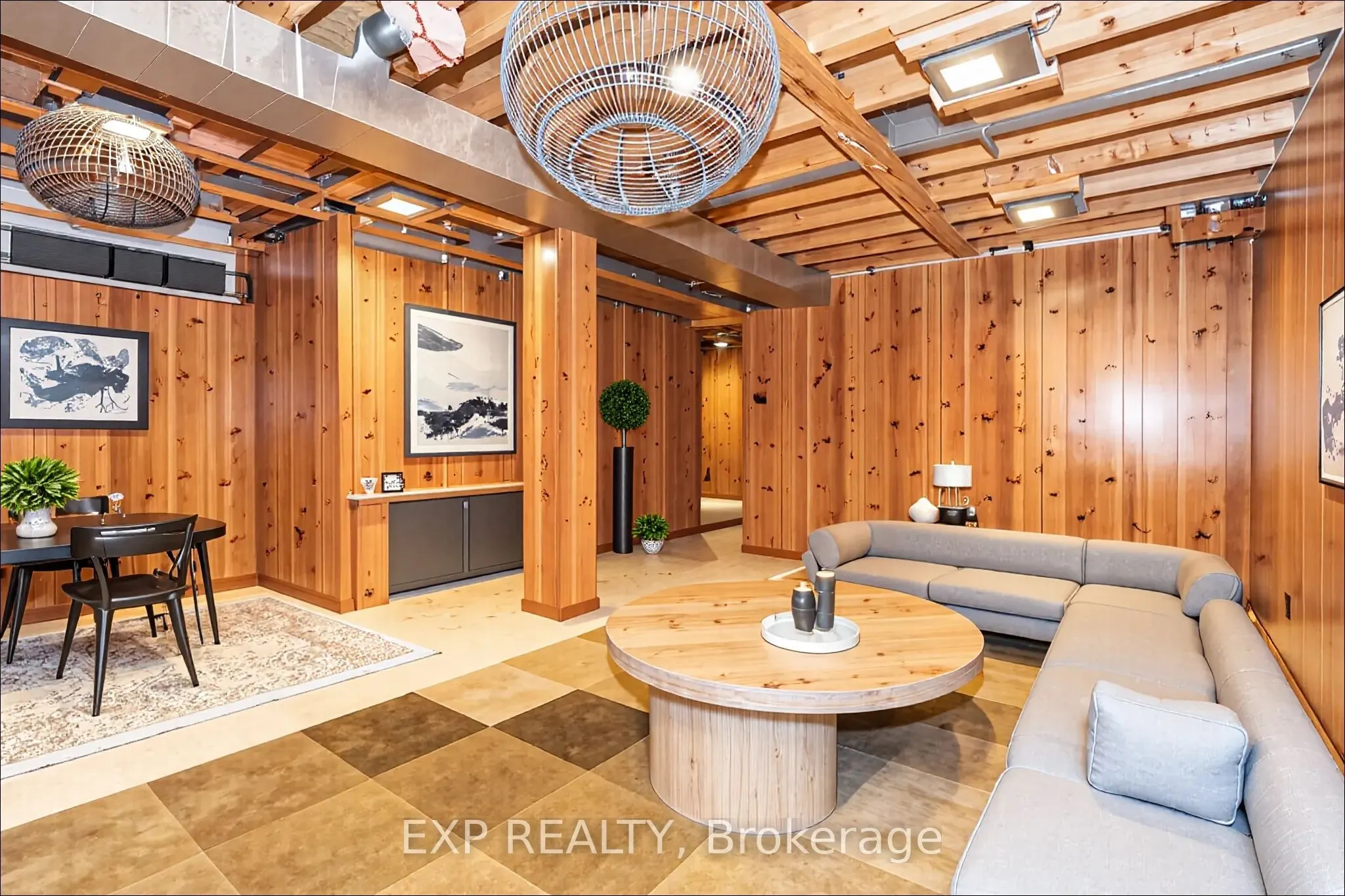 80 Coolspring Crescent