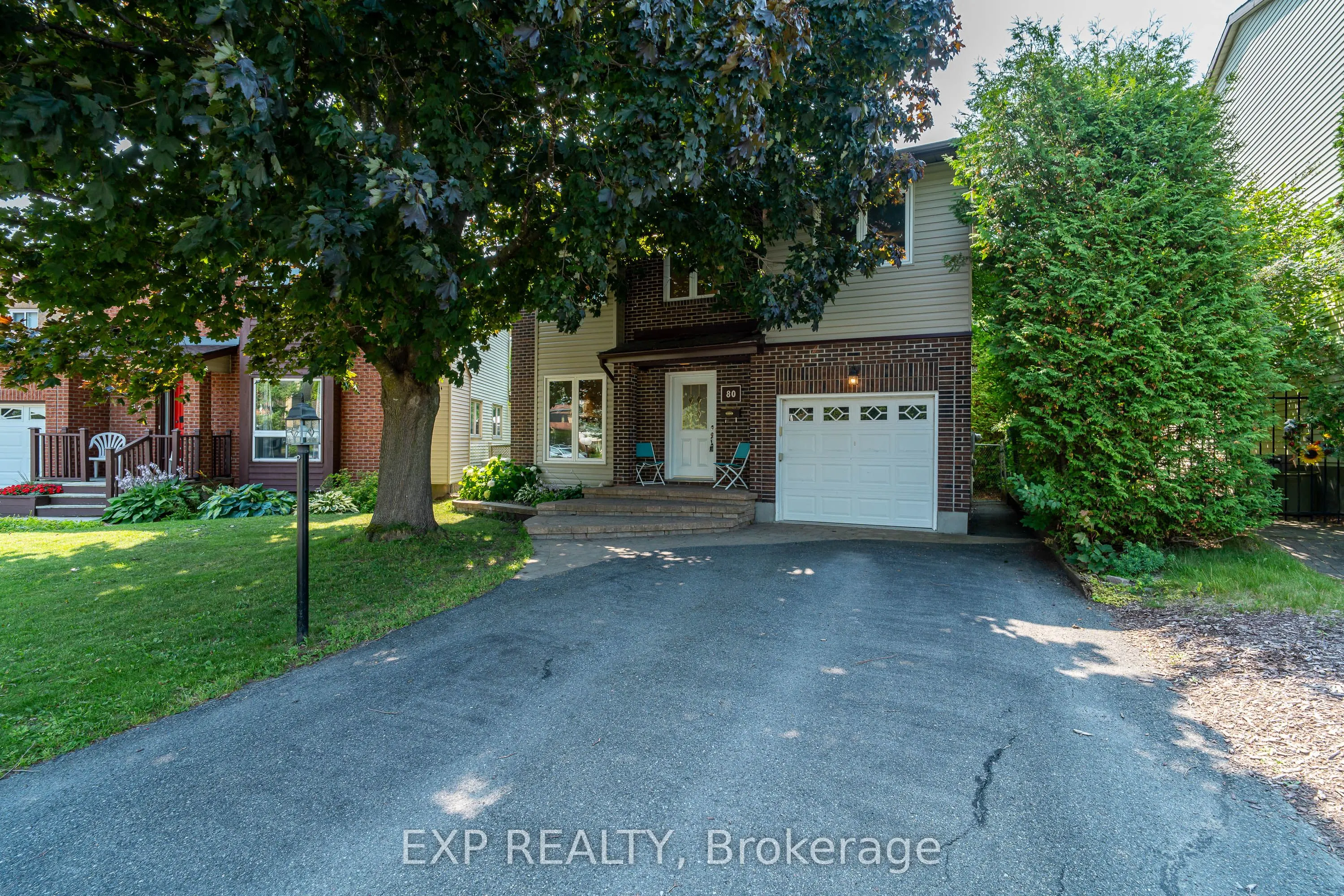 80 Coolspring Crescent