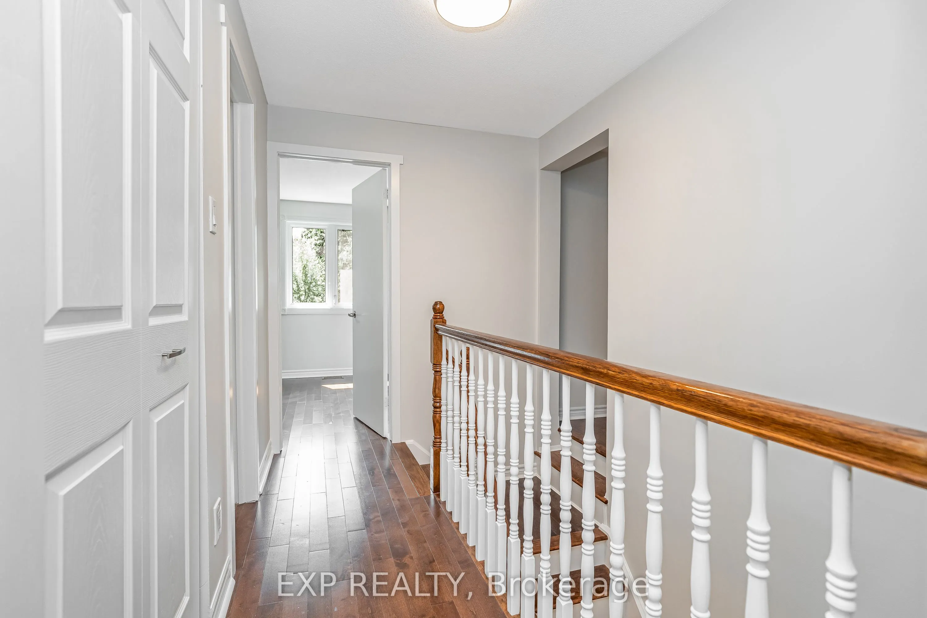 80 Coolspring Crescent