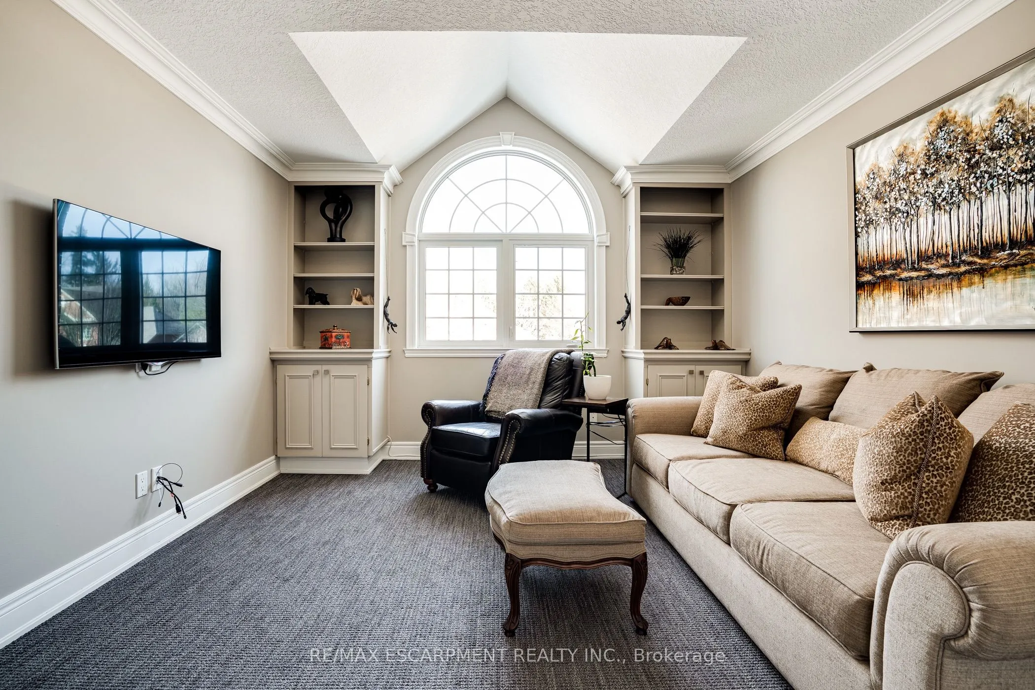 148 Foxridge Drive
