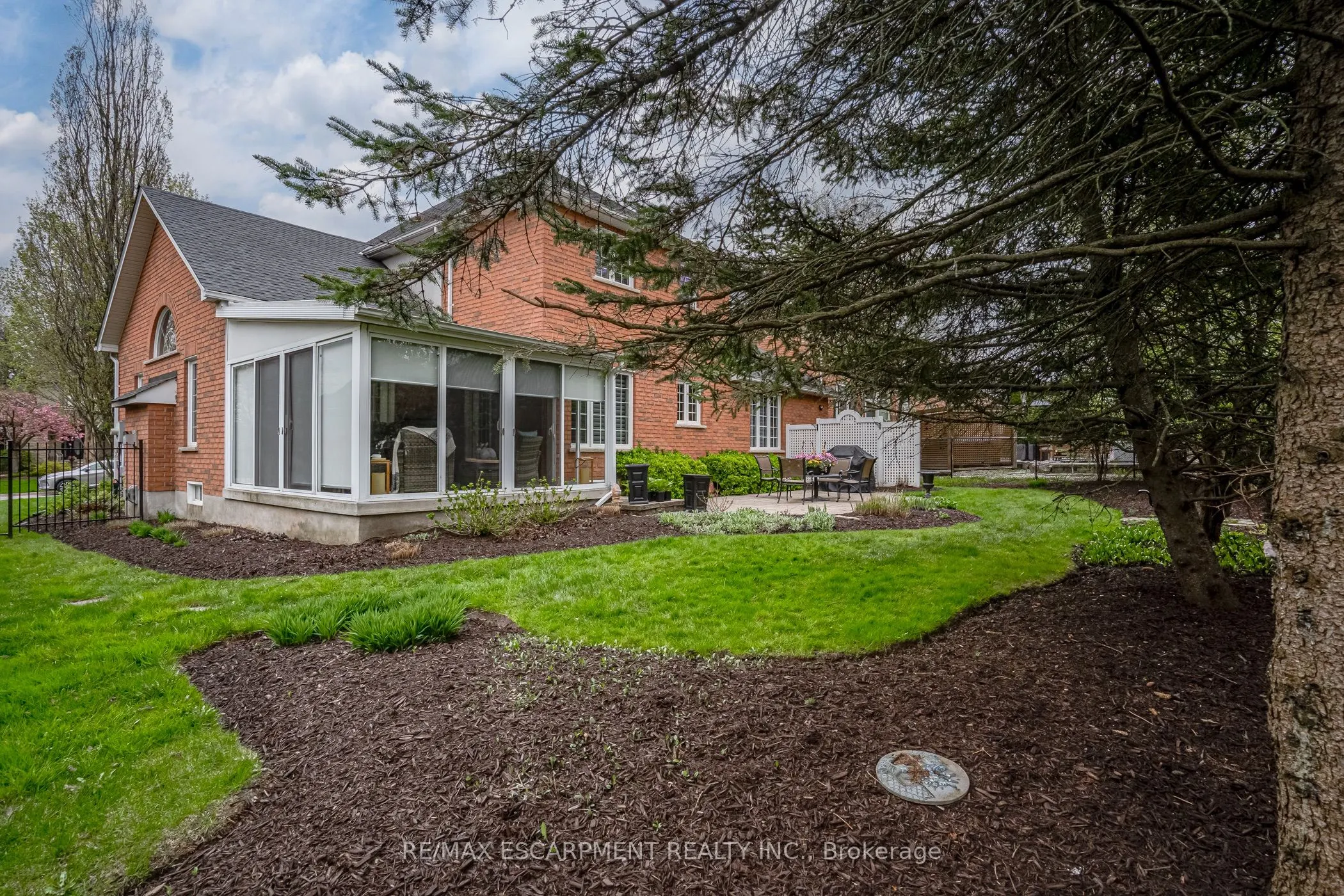 148 Foxridge Drive
