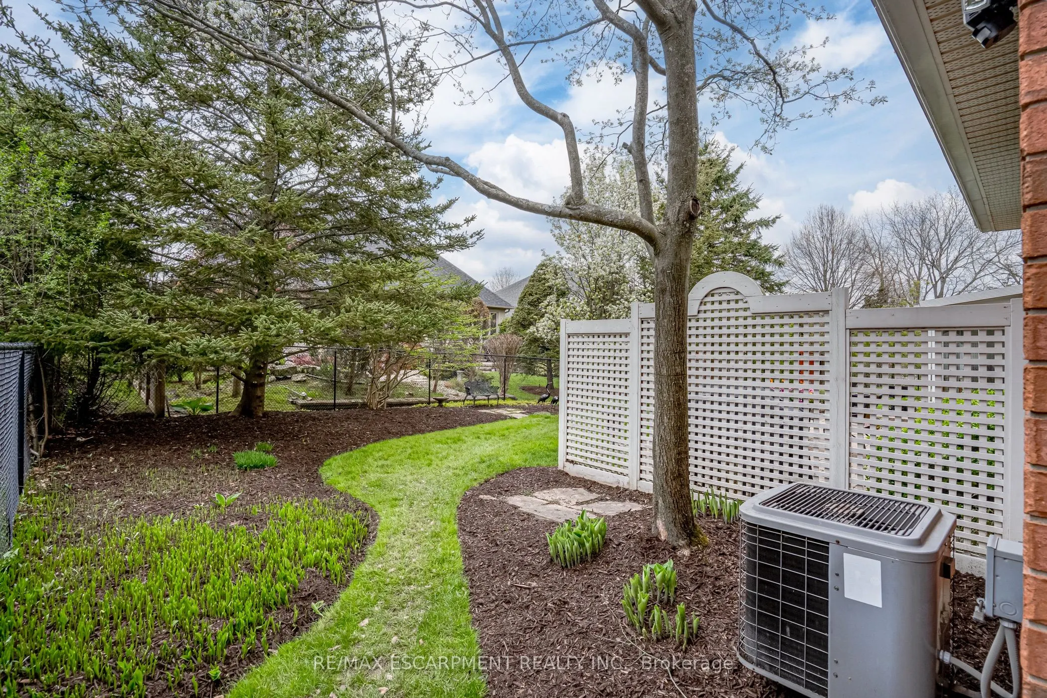 148 Foxridge Drive