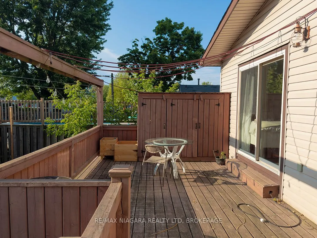 164 Mellanby Avenue