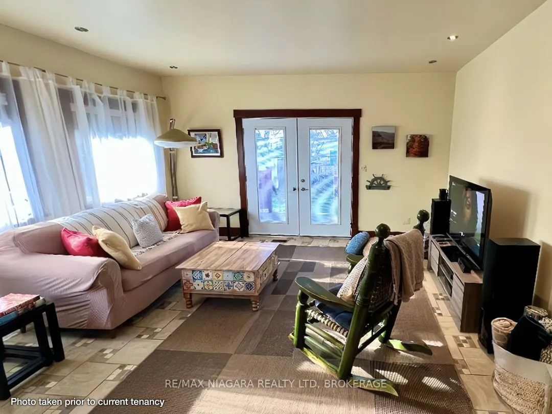 164 Mellanby Avenue