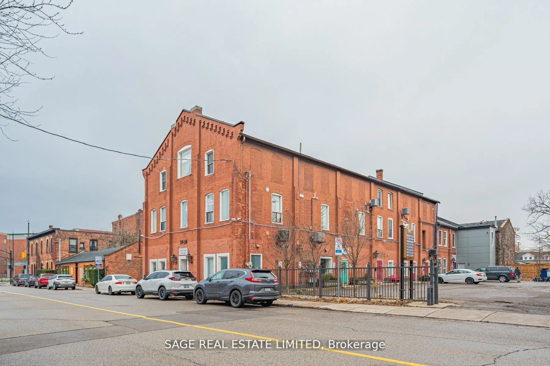 14 Cross Street, #10