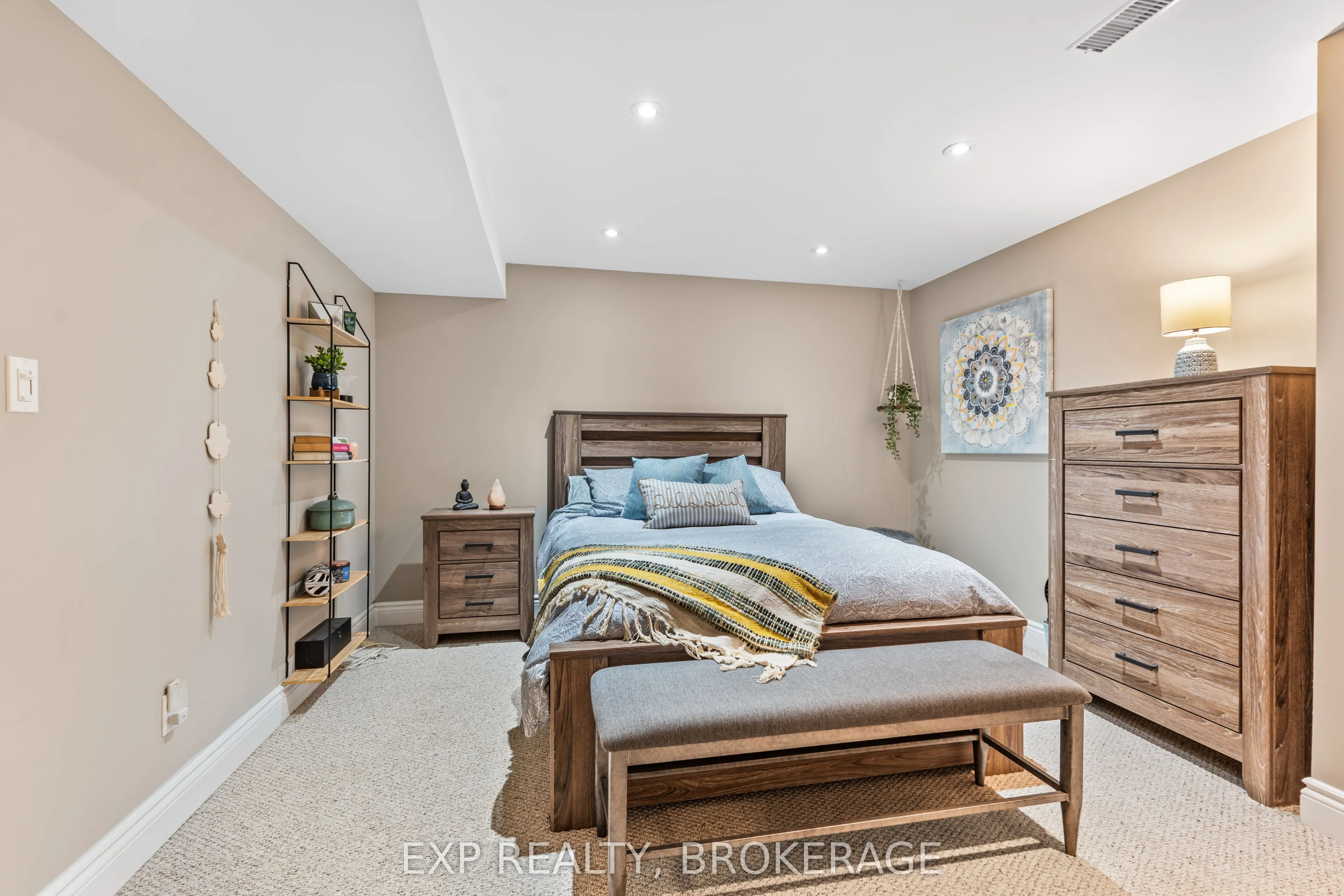 228 MILL POND Place