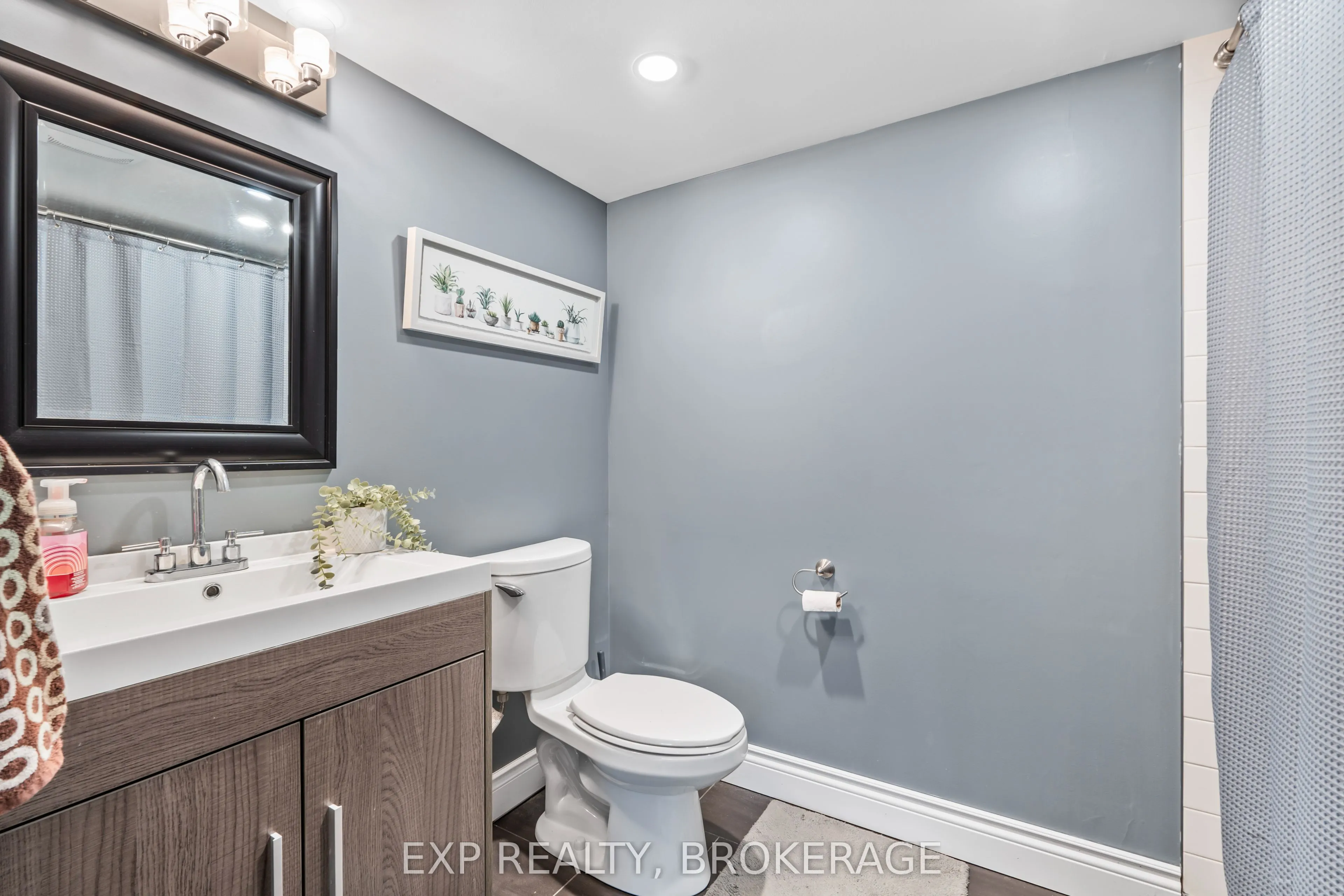 228 MILL POND Place