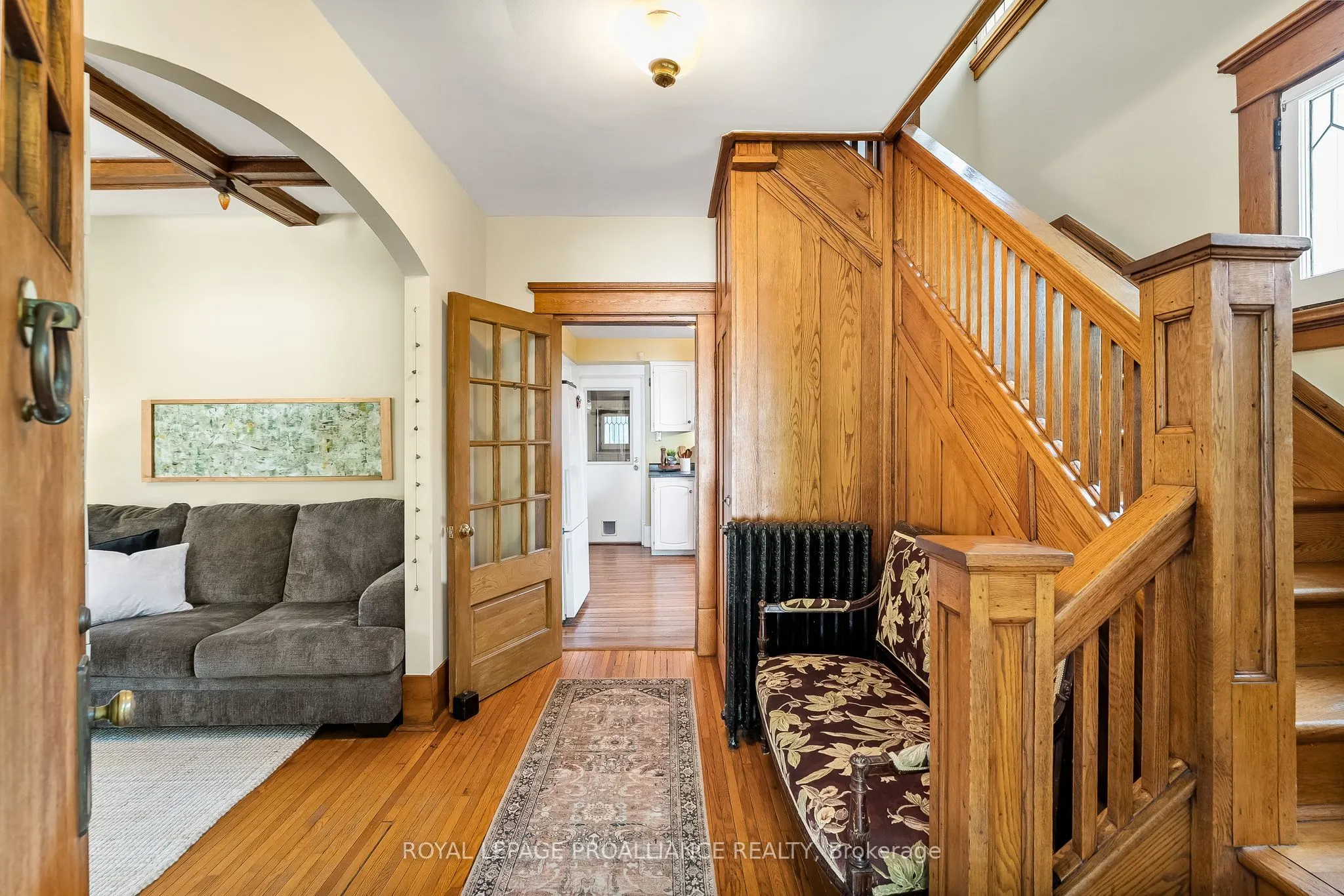 40 Pine Street S