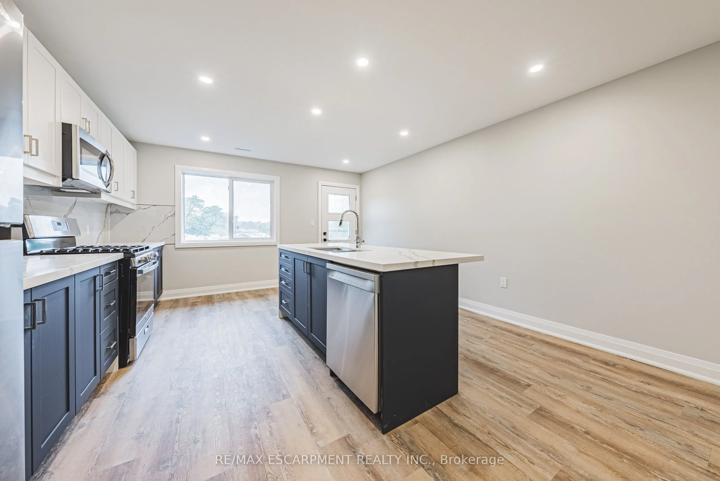 472 East 36th Street, #UPPER