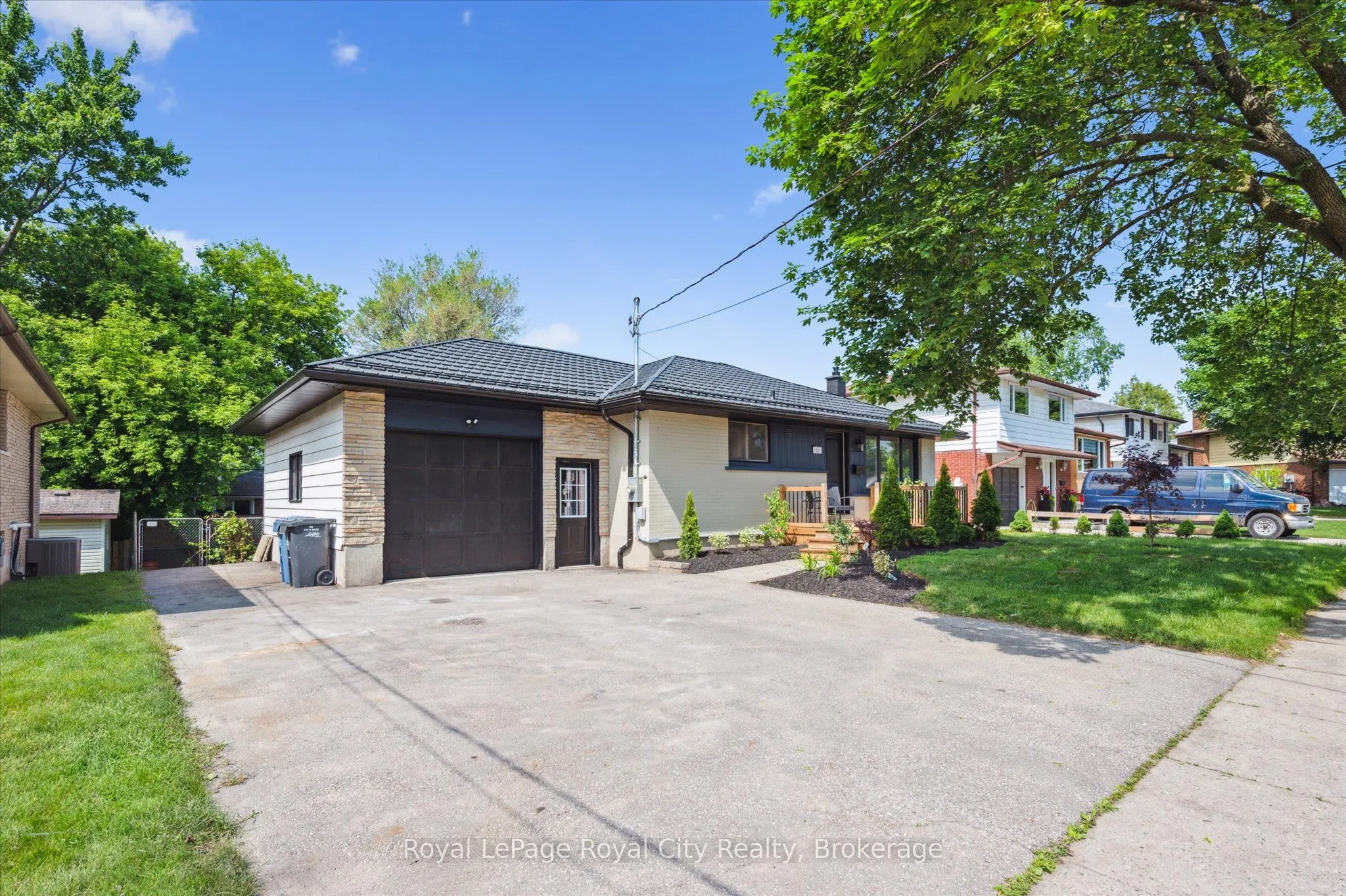22 Heath Road