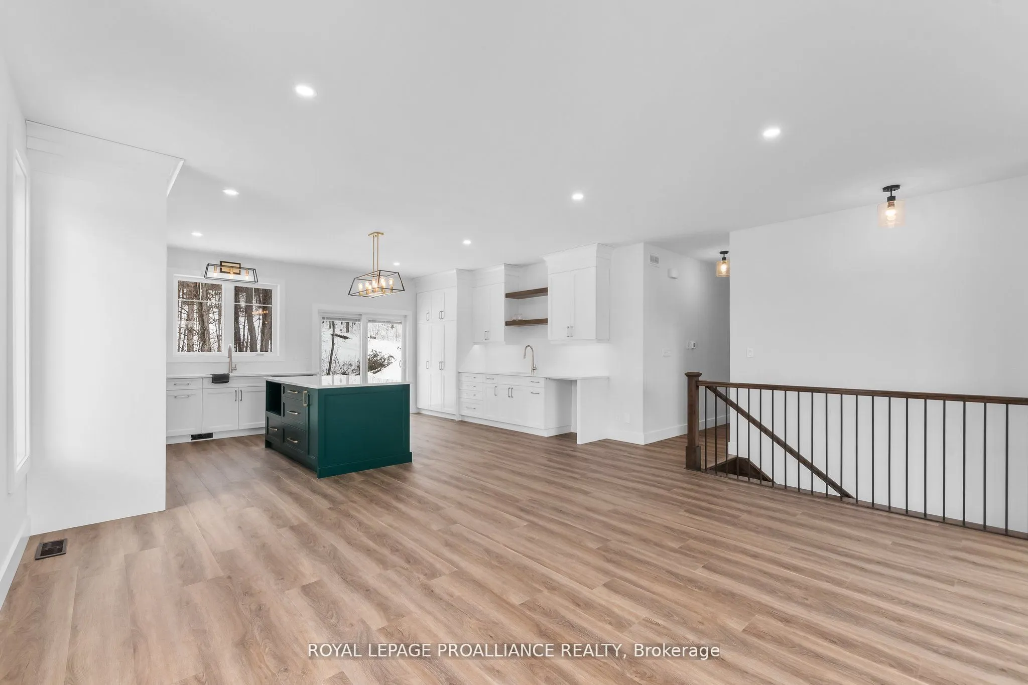 38 Riverside Trail