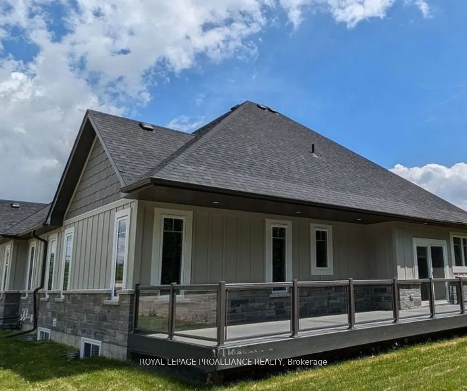 38 Riverside Trail