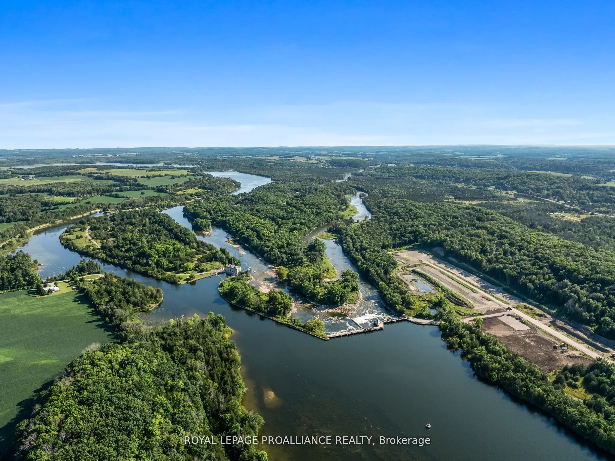 38 Riverside Trail