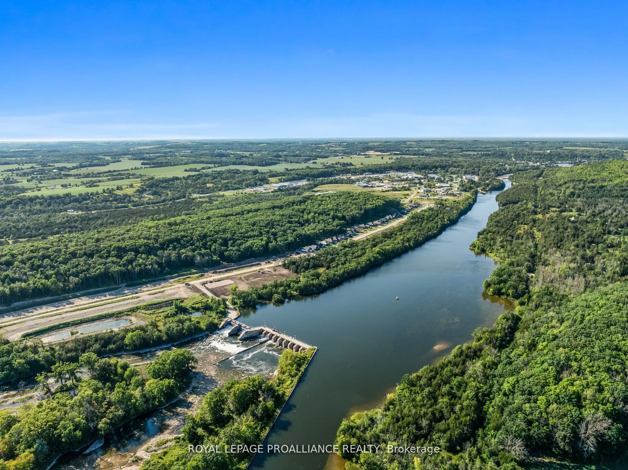 38 Riverside Trail