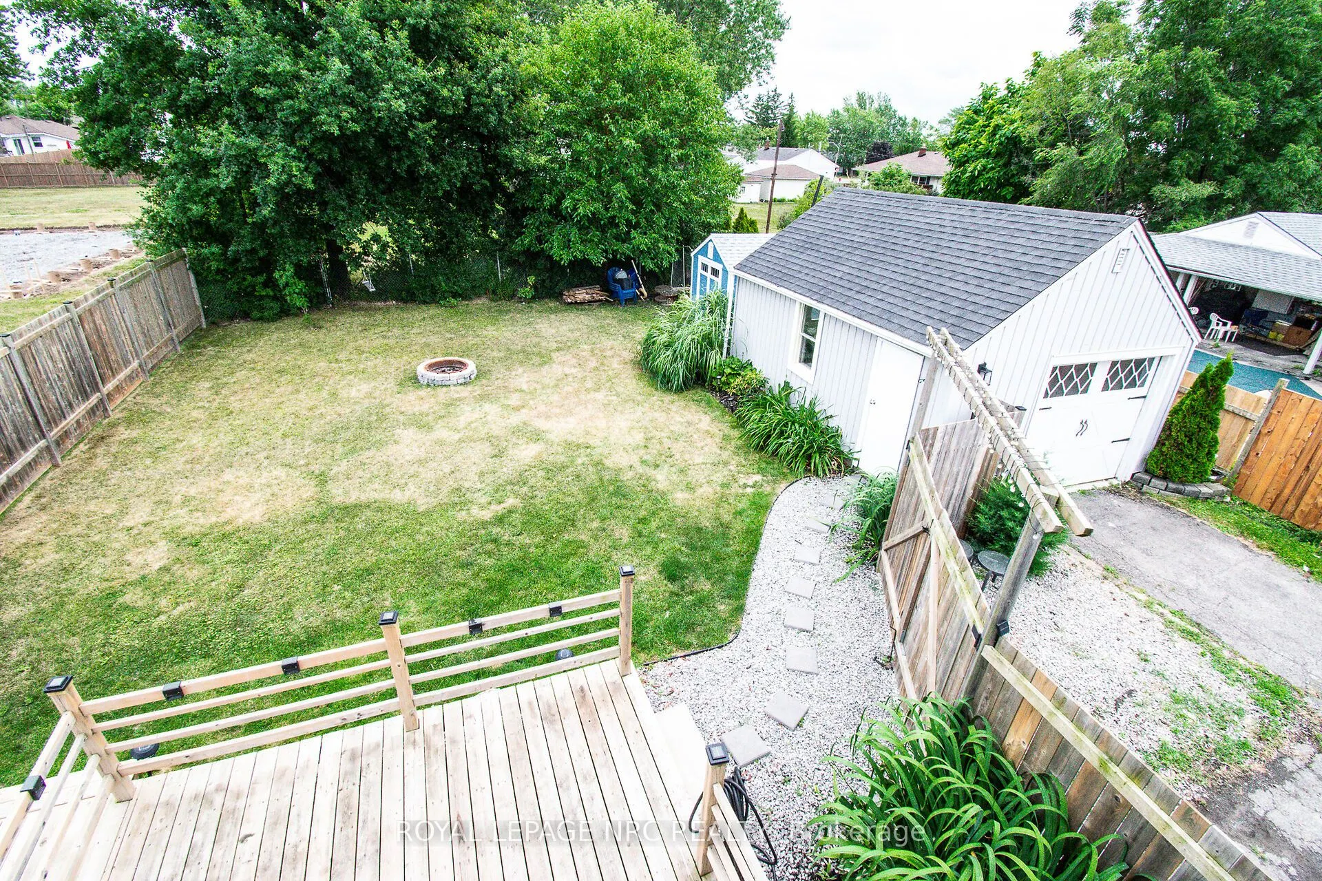 188 West Side Road