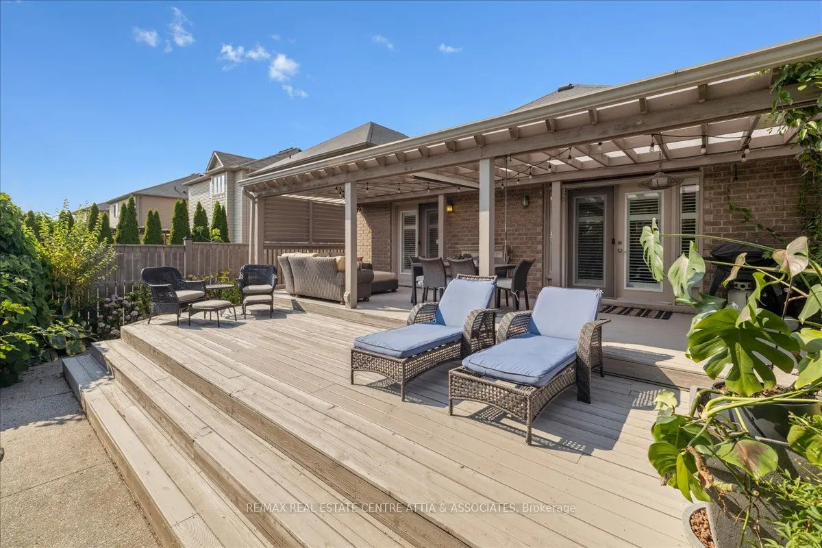 4876 Allan Court