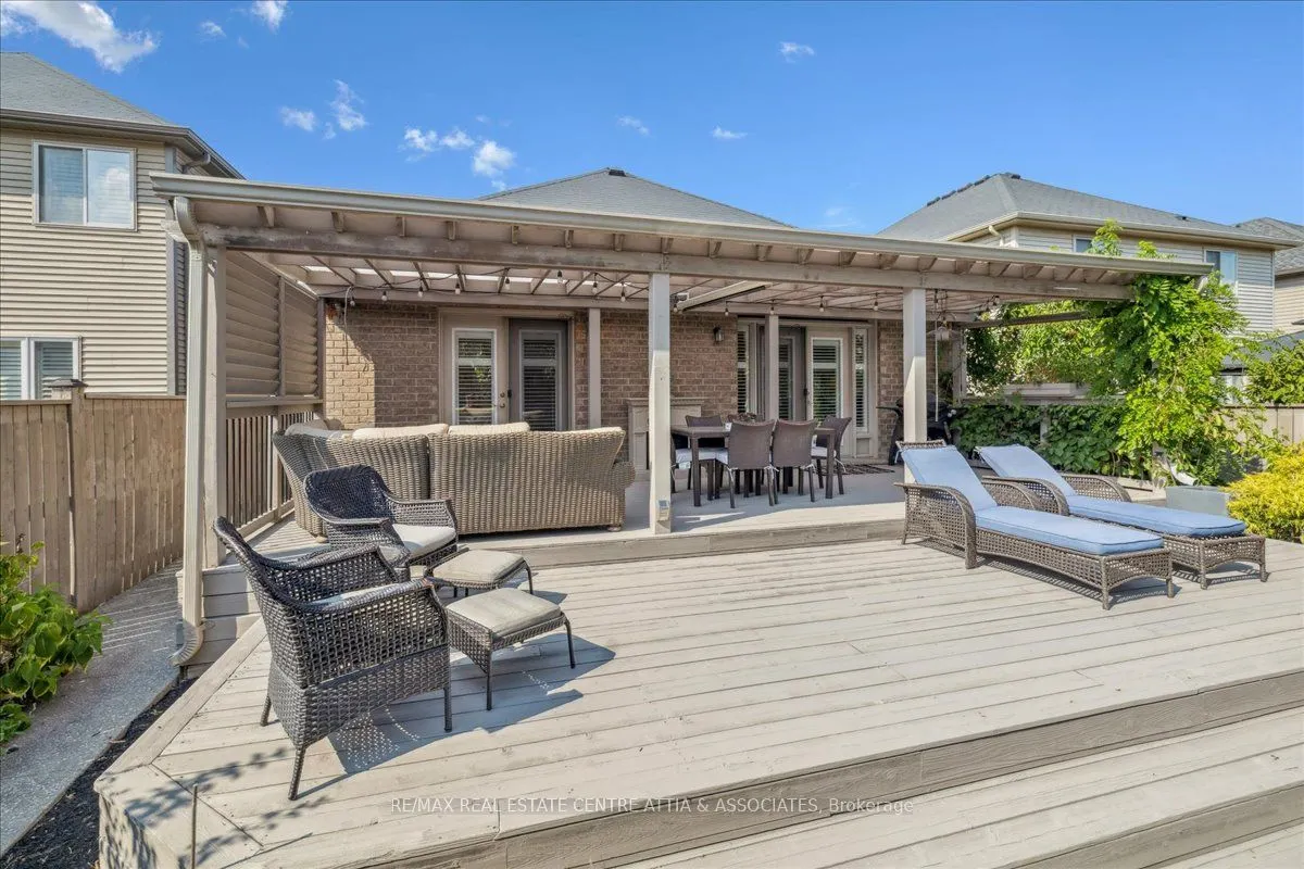 4876 Allan Court