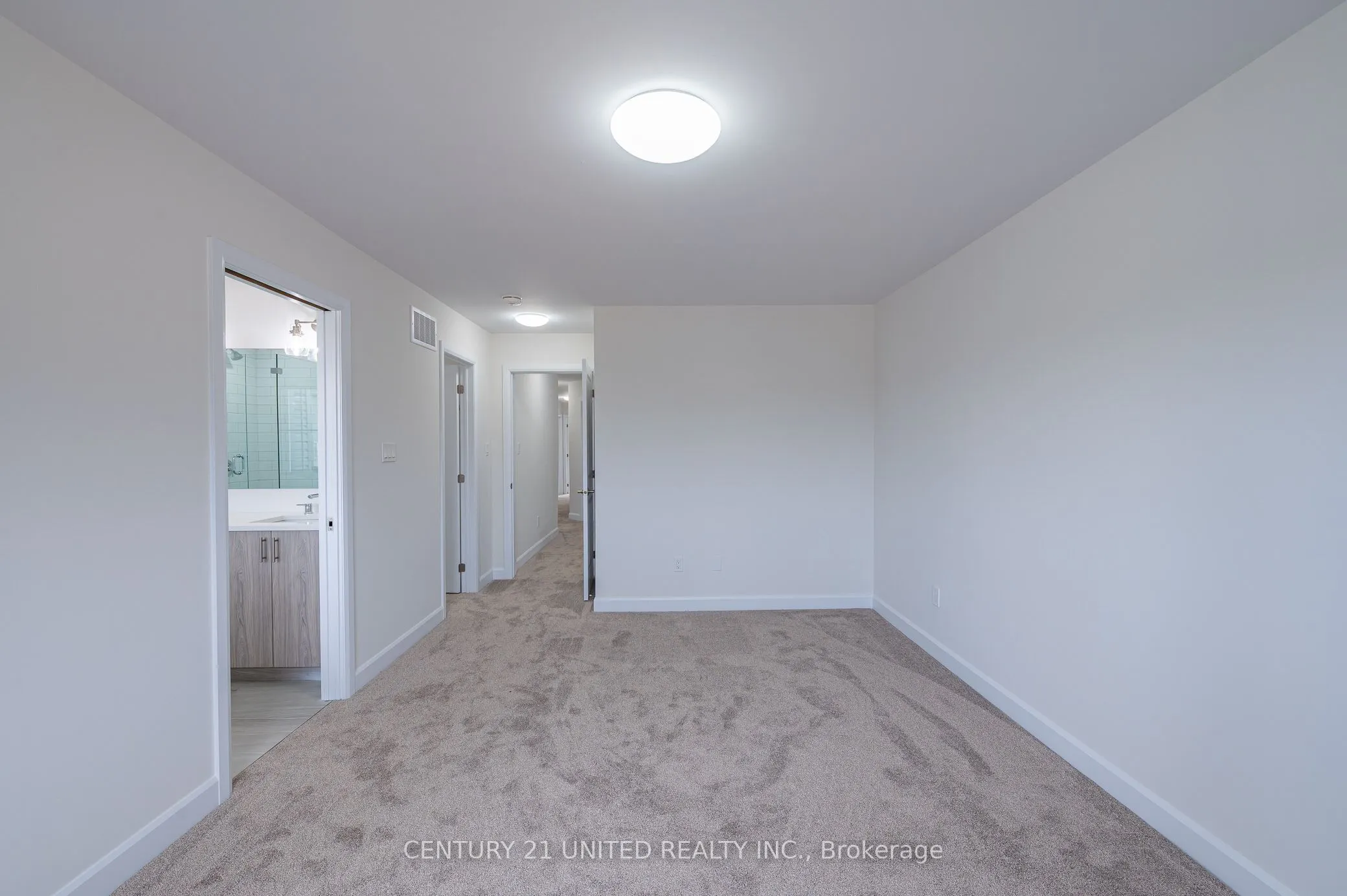 319 Mullighan Gardens