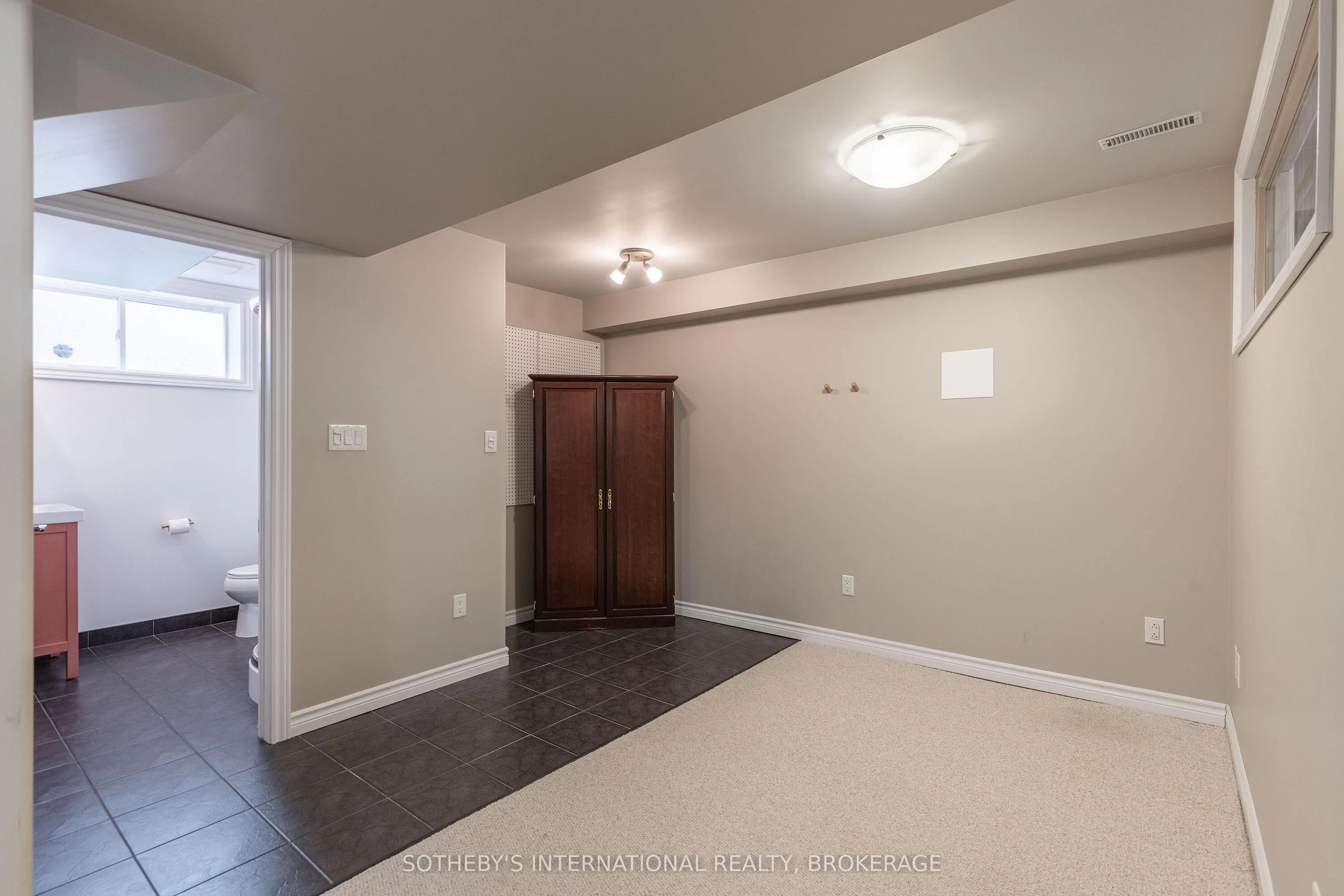 4070 Stadelbauer Drive