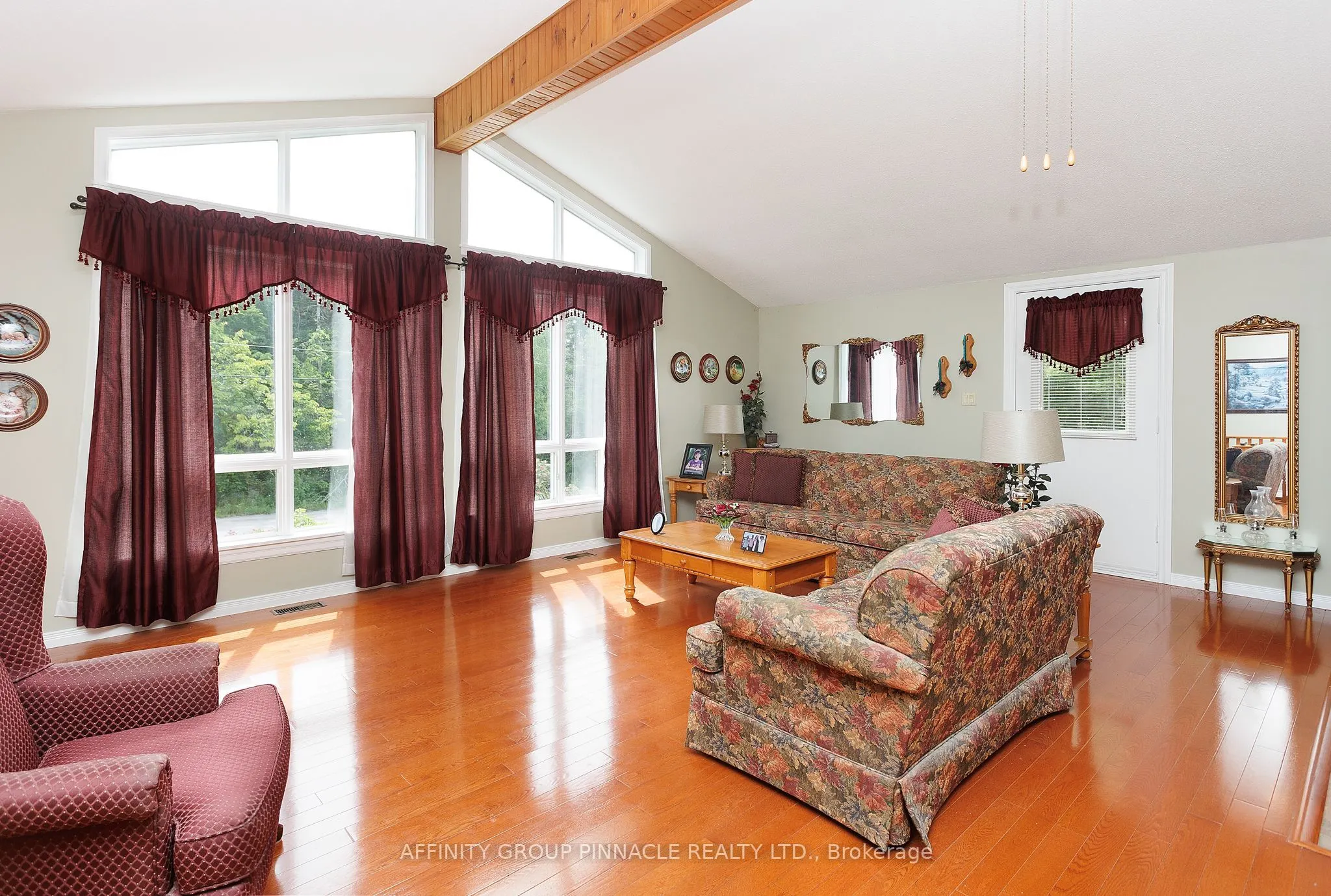 3 Hemlock Street