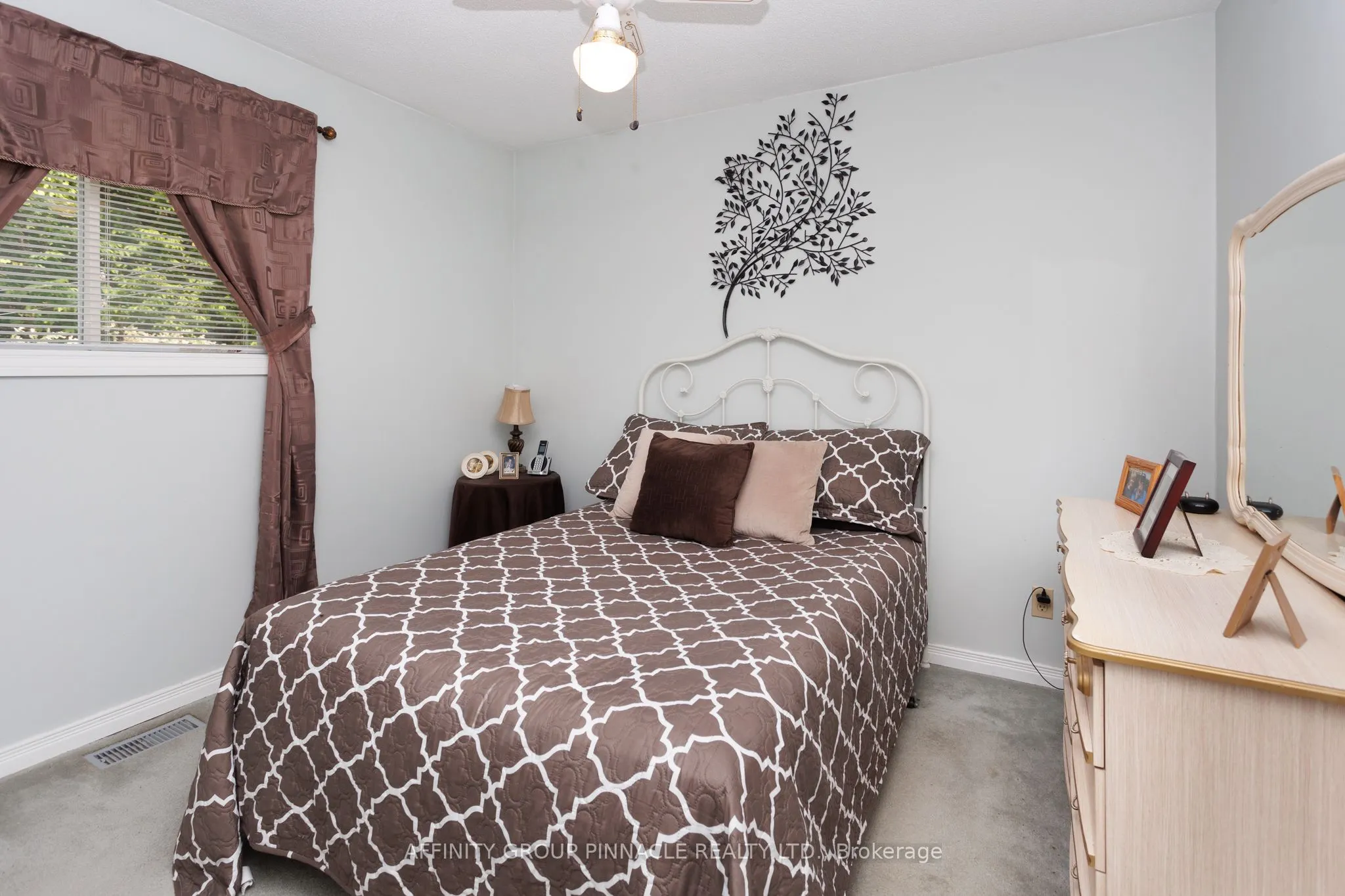 3 Hemlock Street