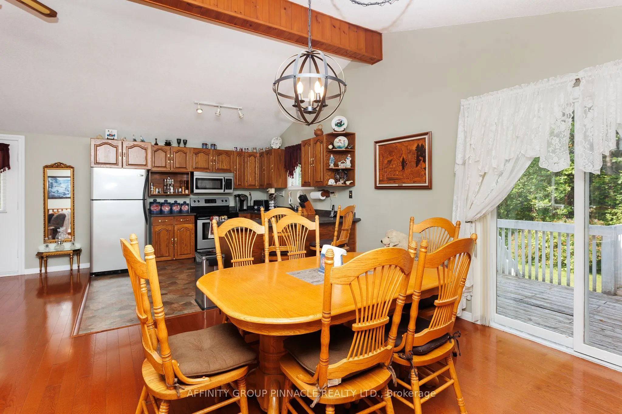 3 Hemlock Street