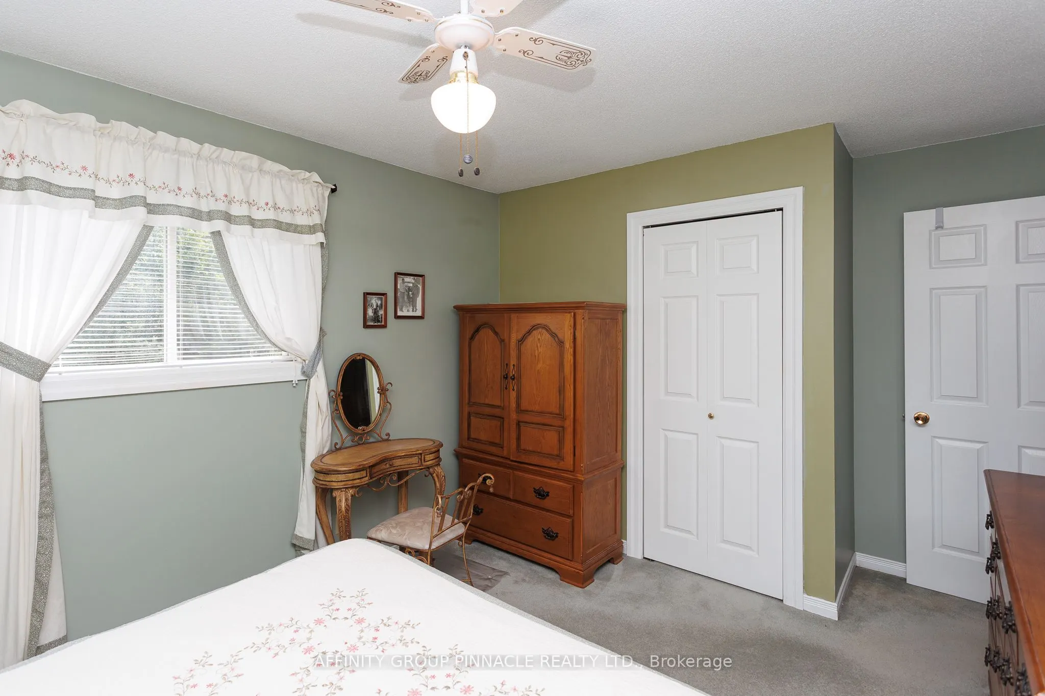 3 Hemlock Street