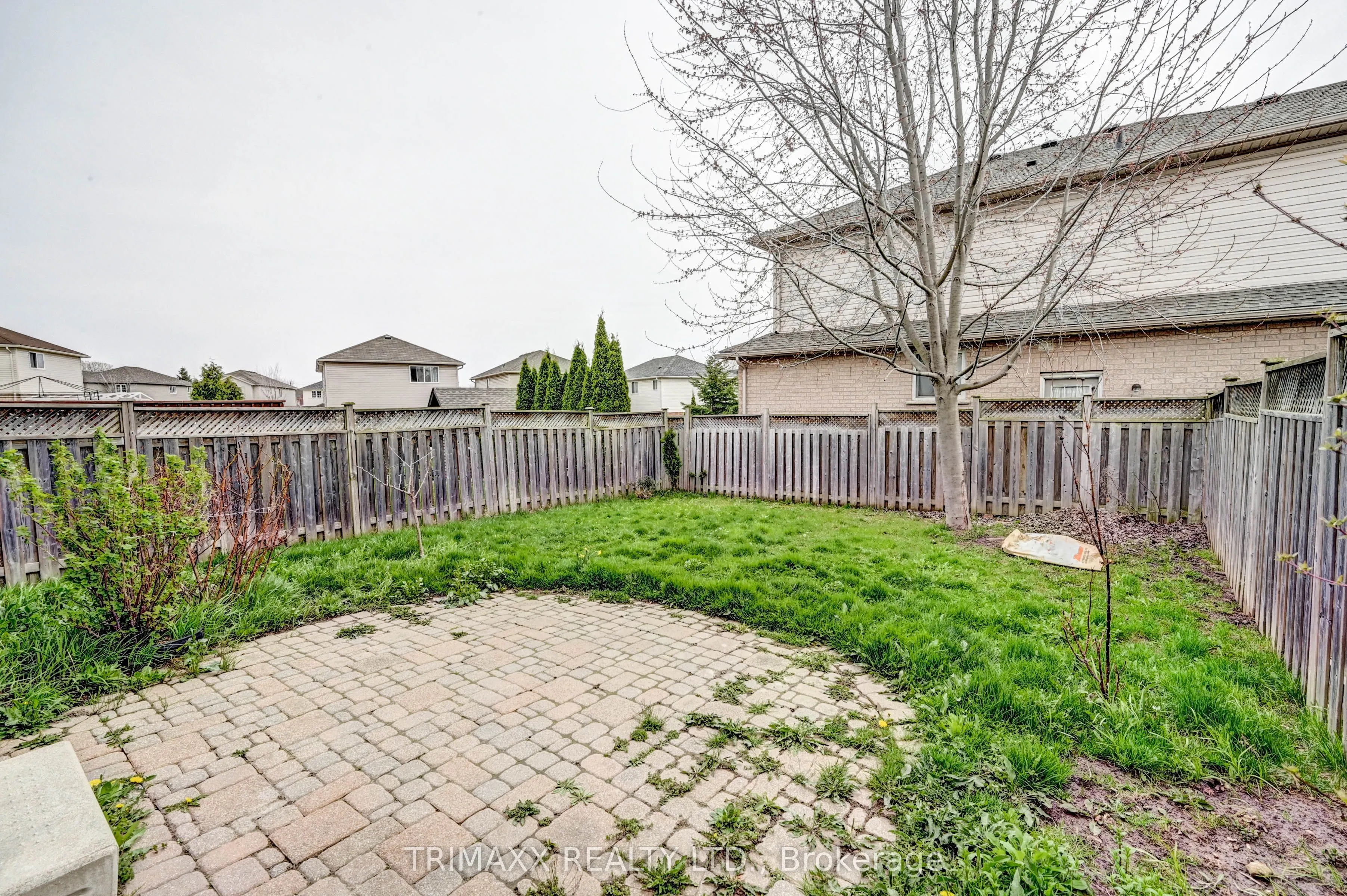 419 Tealby Crescent