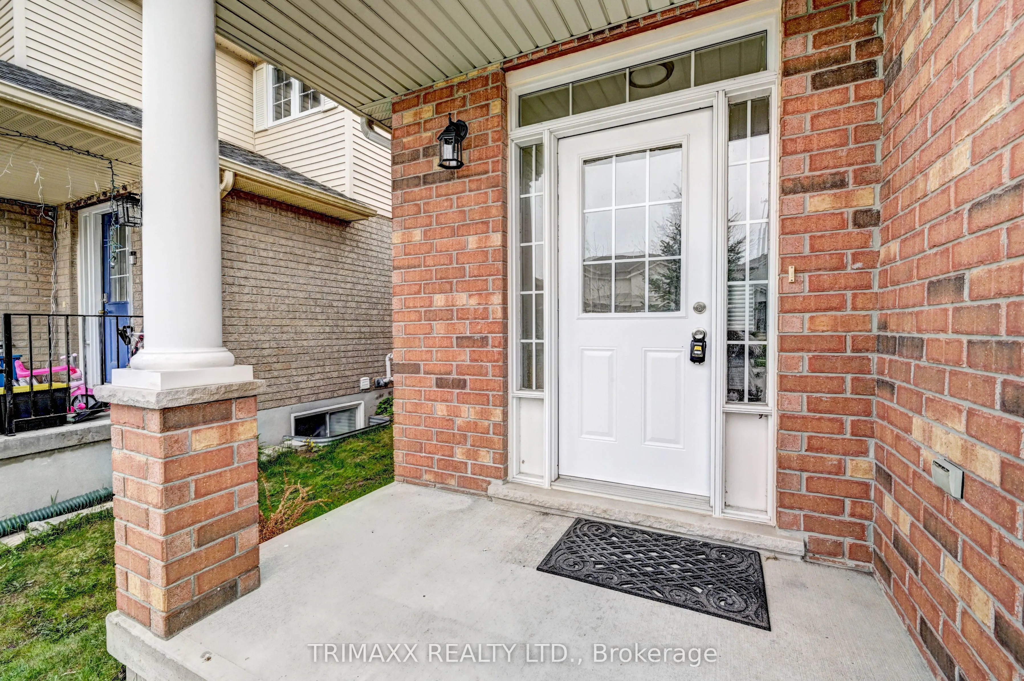 419 Tealby Crescent