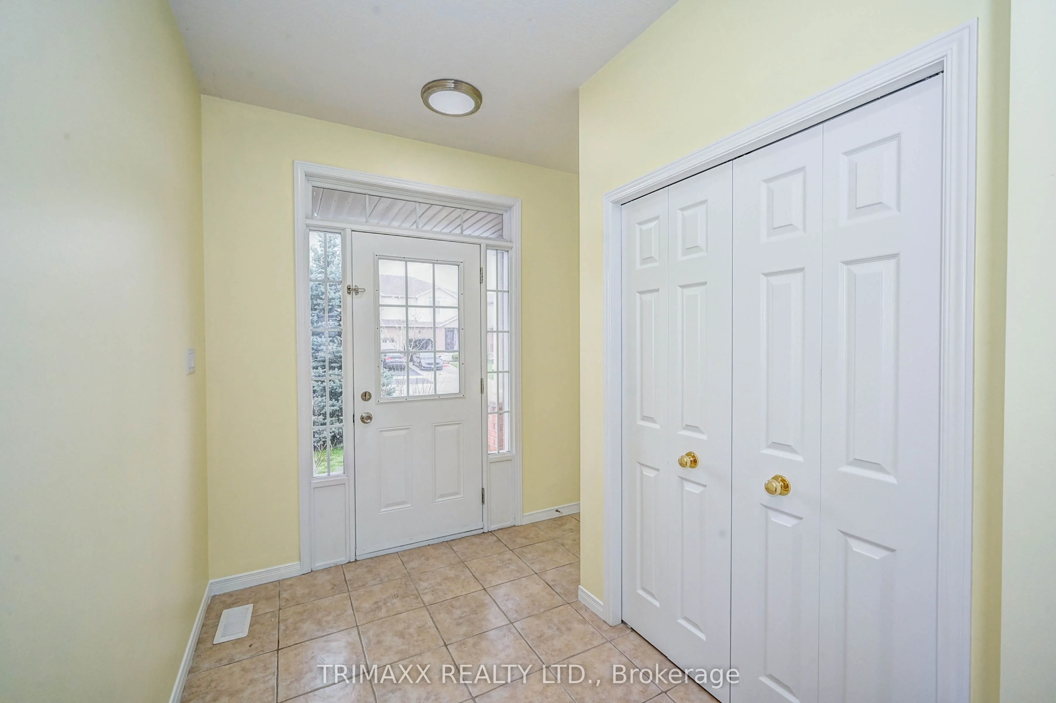 419 Tealby Crescent