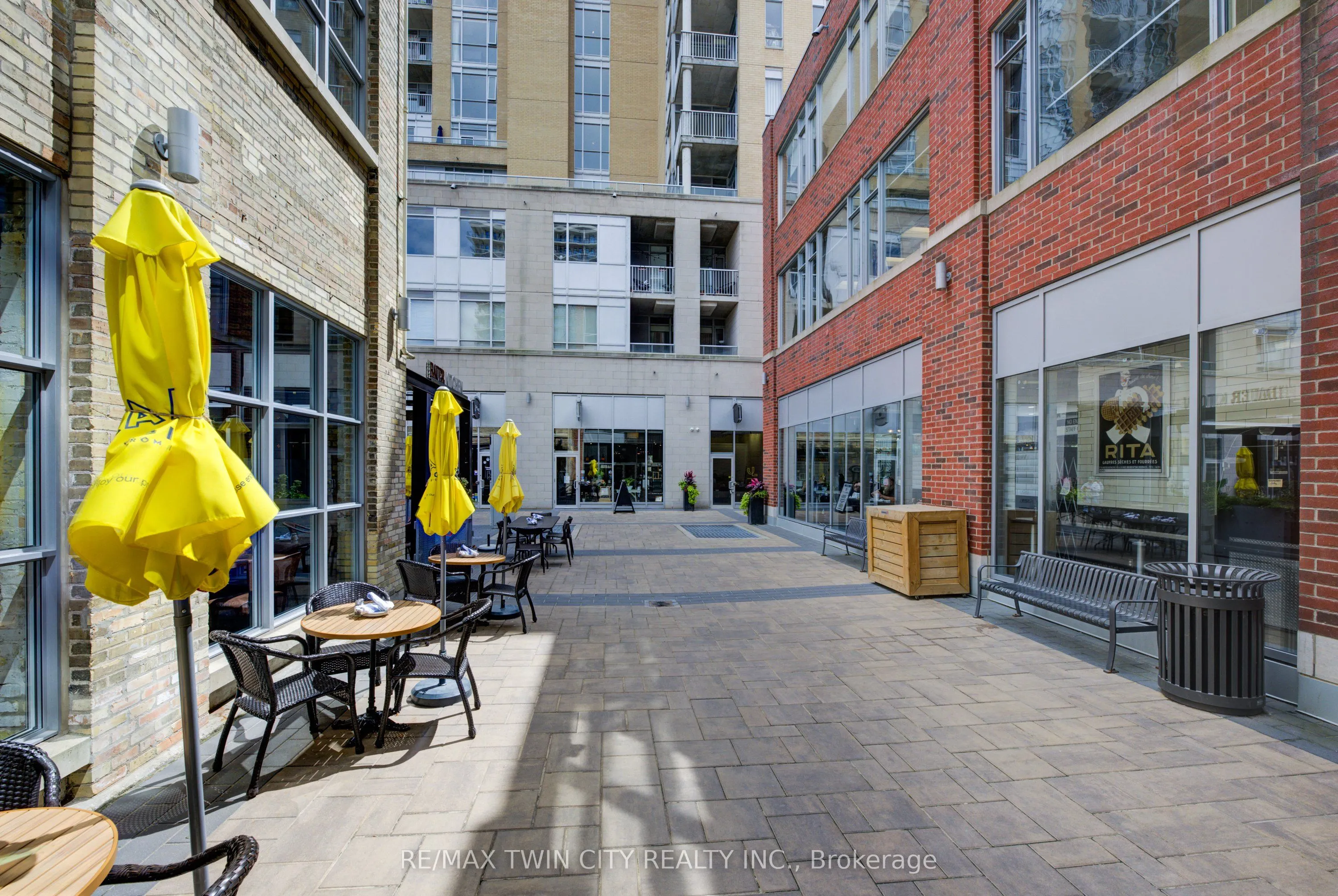 191 KING Street S, #713