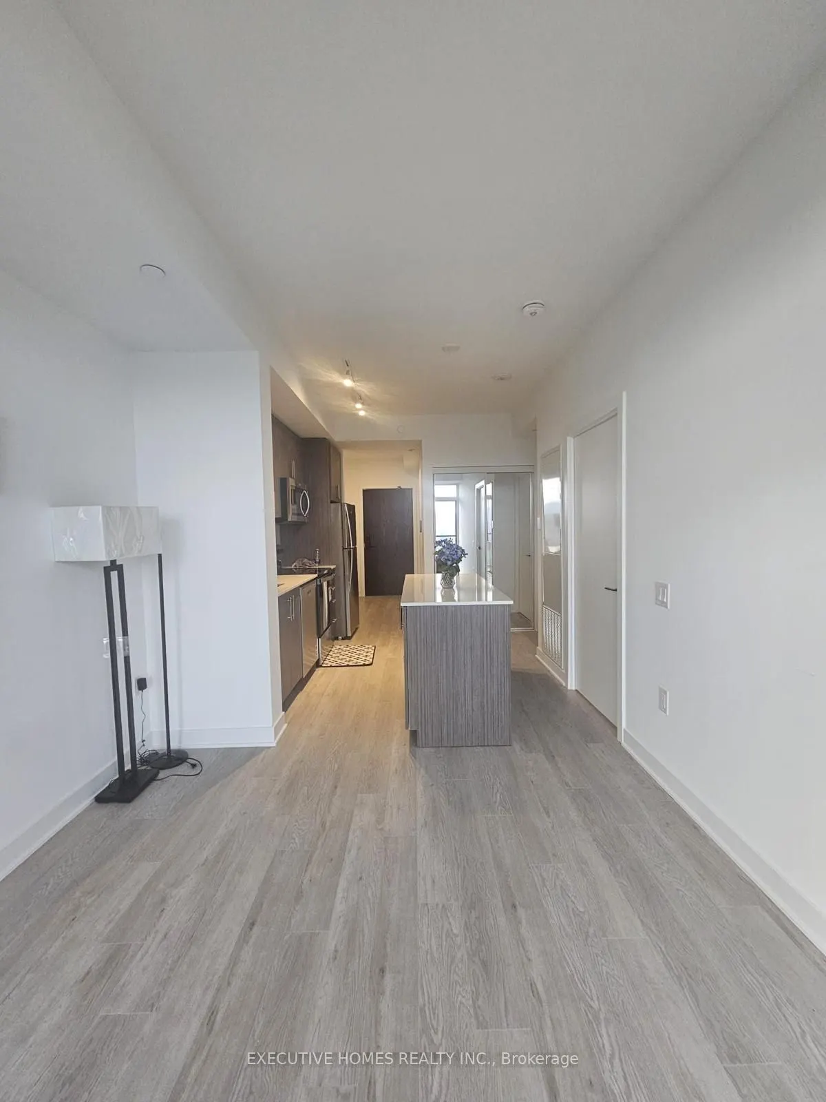 2782 Barton Street, #1301